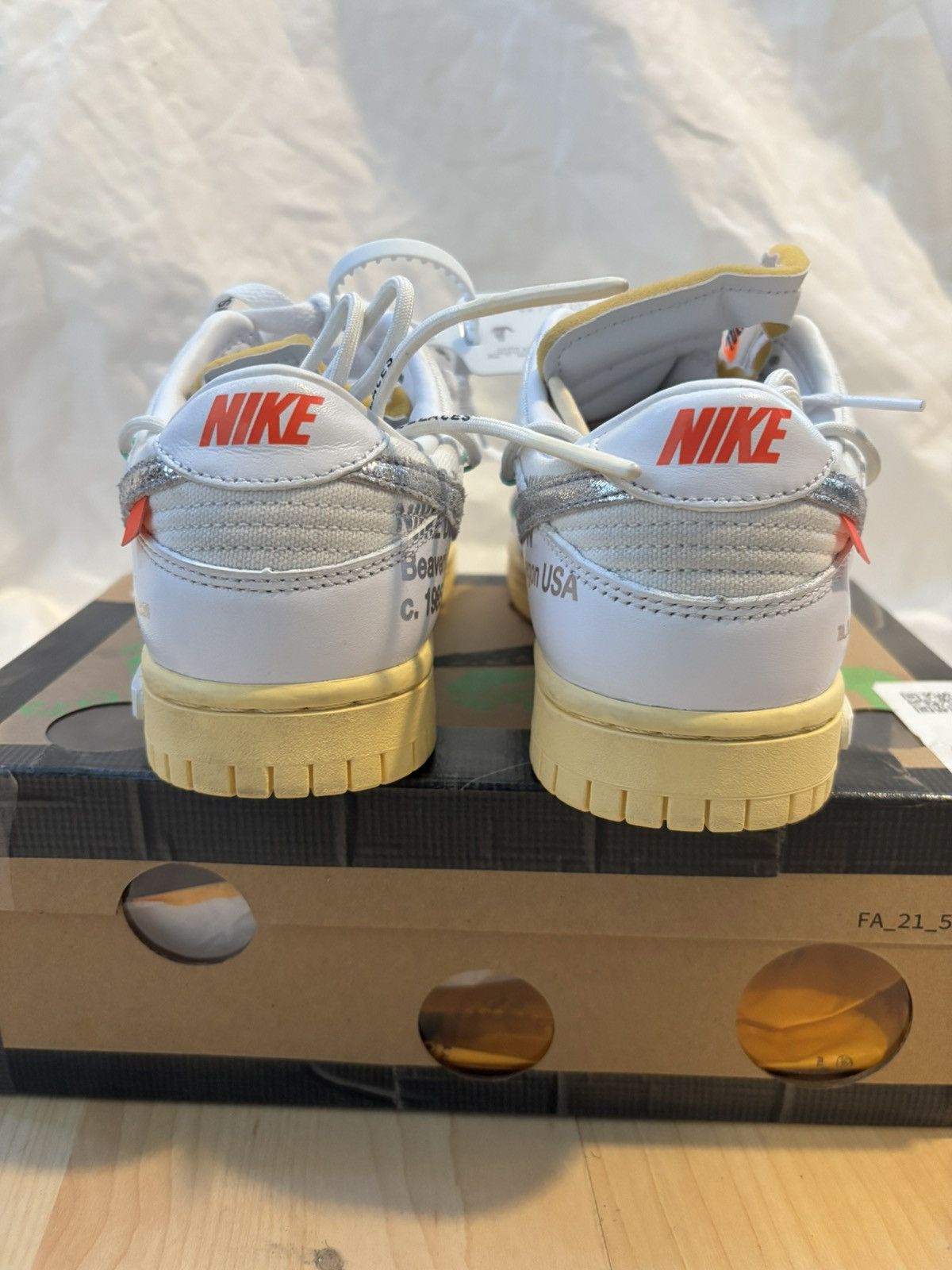 Nike × Off-White Nike Off White Dunk Low Lot 01 Of 50 Size 5.5 Size US 5.5 / EU 38 - 4 Thumbnail