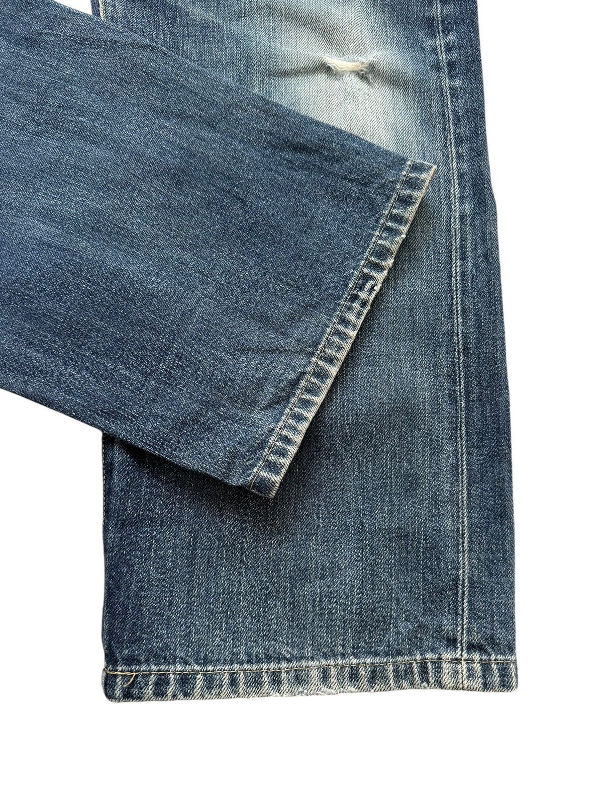 Uniqlo VINTAGE UNIQLO SELVEDGE DISTRESSED JEANS Size US 36 / EU 52 - 13 Thumbnail