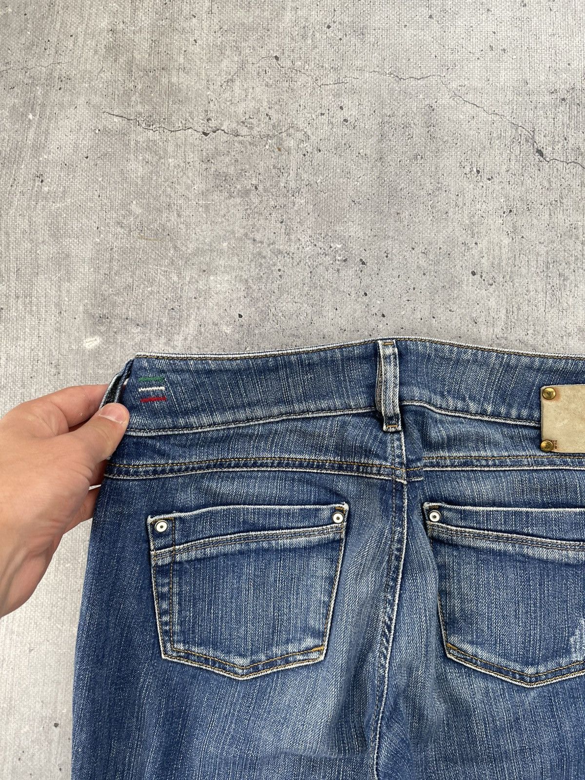 Diesel × Vintage Vintage Y2K Diesel jeans denim faded stretwear style size 32 Size 32" / US 10 / IT 46 - 5 Thumbnail