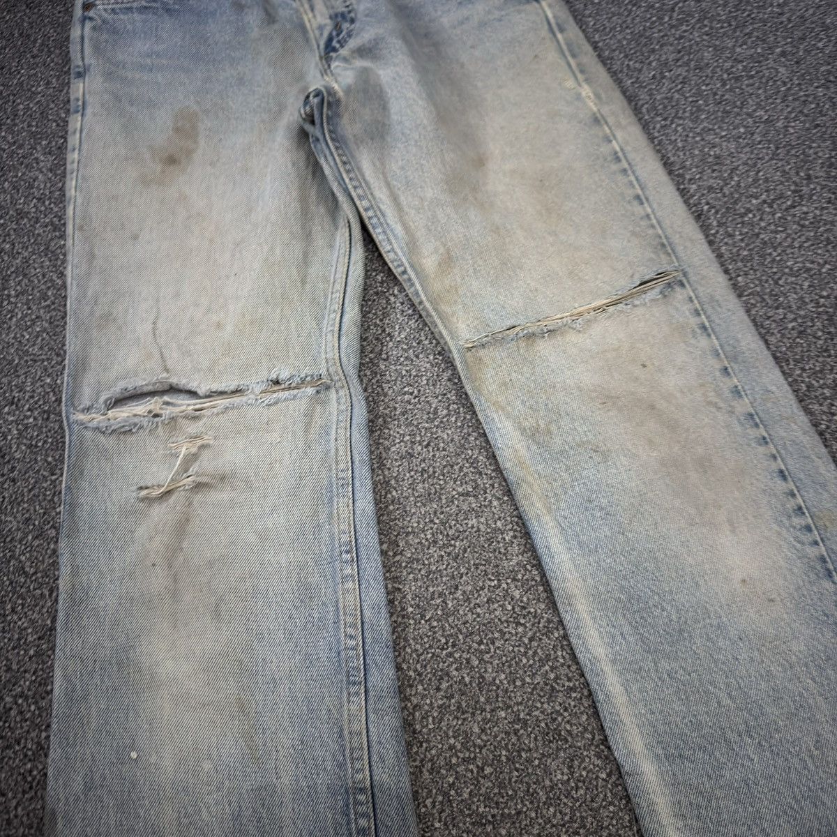Levi's Vintage Clothing Insane Destroyed ‼️ Flared 1997 Levis 517 Bootcut Washed Size US 30 / EU 46 - 4 Thumbnail