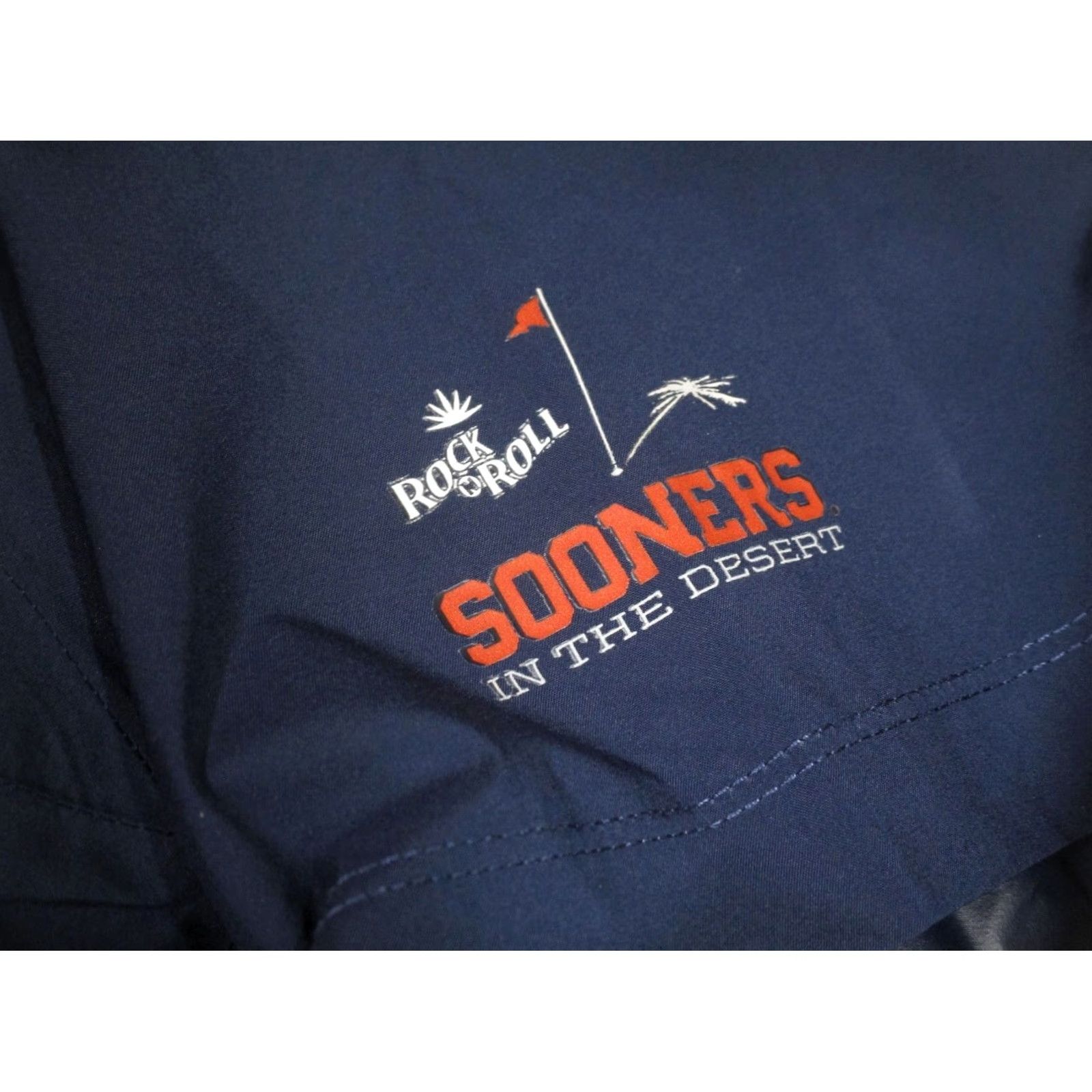 johnnie-O Johnnie-O Windbreaker Men XL Blue Solid Logo 1/4 Zip Lightweight Packable Wind-Resistant Jacket Size US XL / EU 56 / 4 - 3 Thumbnail