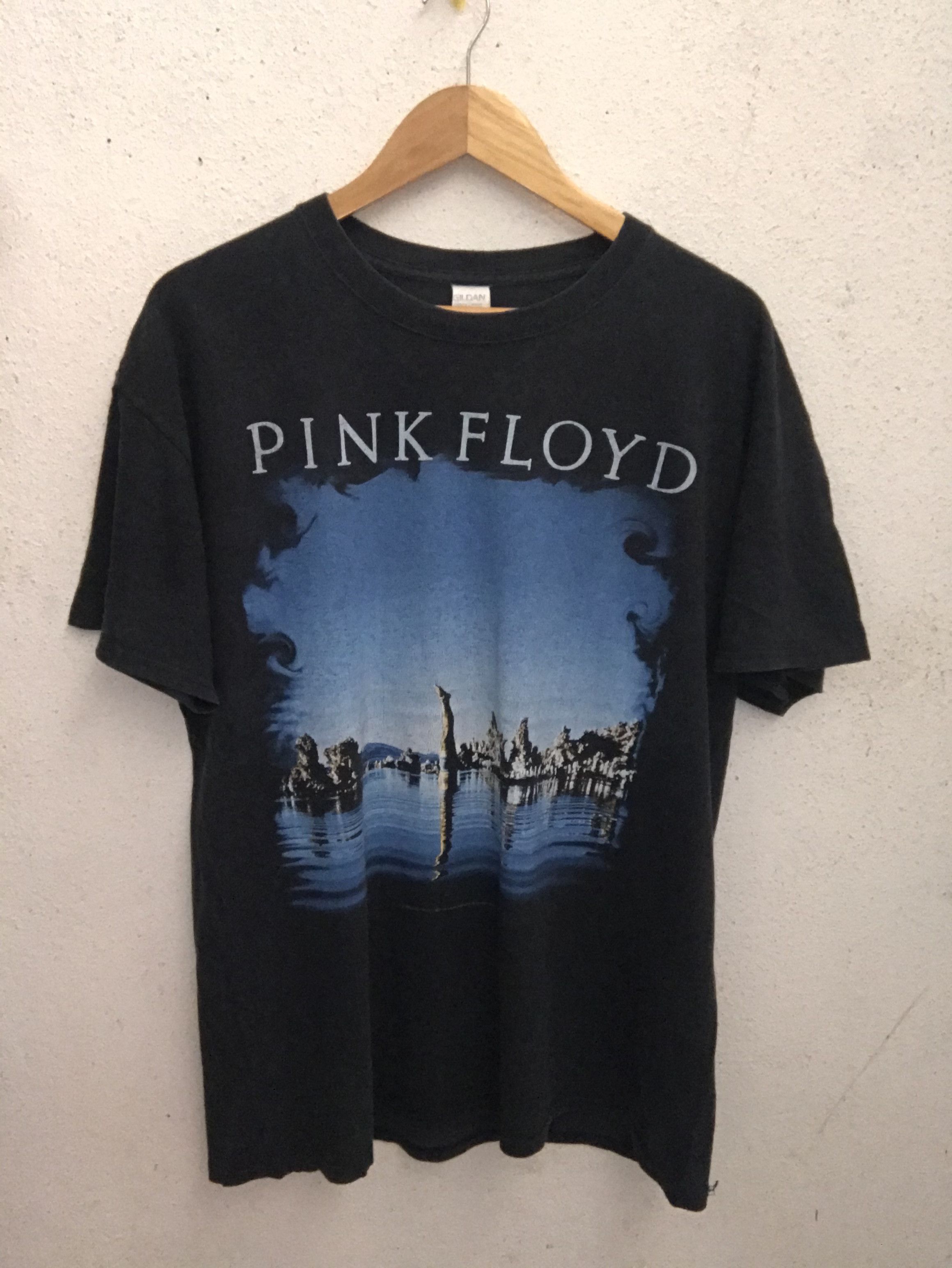 Vintage hot Pink Floyd wish you were here t shirt size l-xl