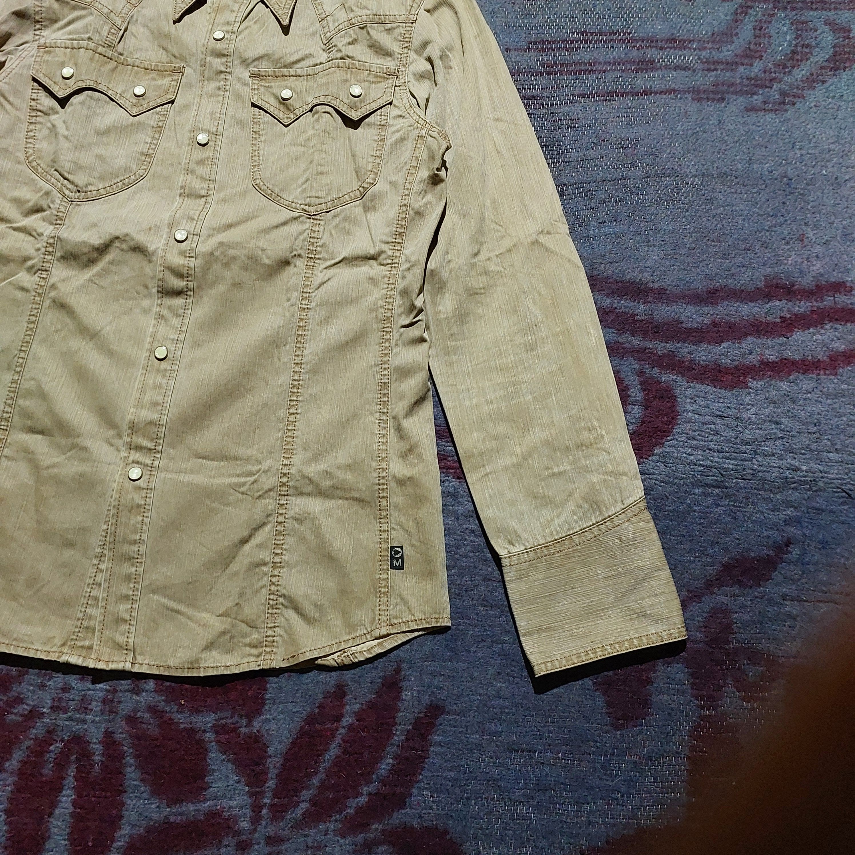 Morgan Homme Morgan Homme pearl button Western denim shirt Size US L / EU 52-54 / 3 - 5 Thumbnail