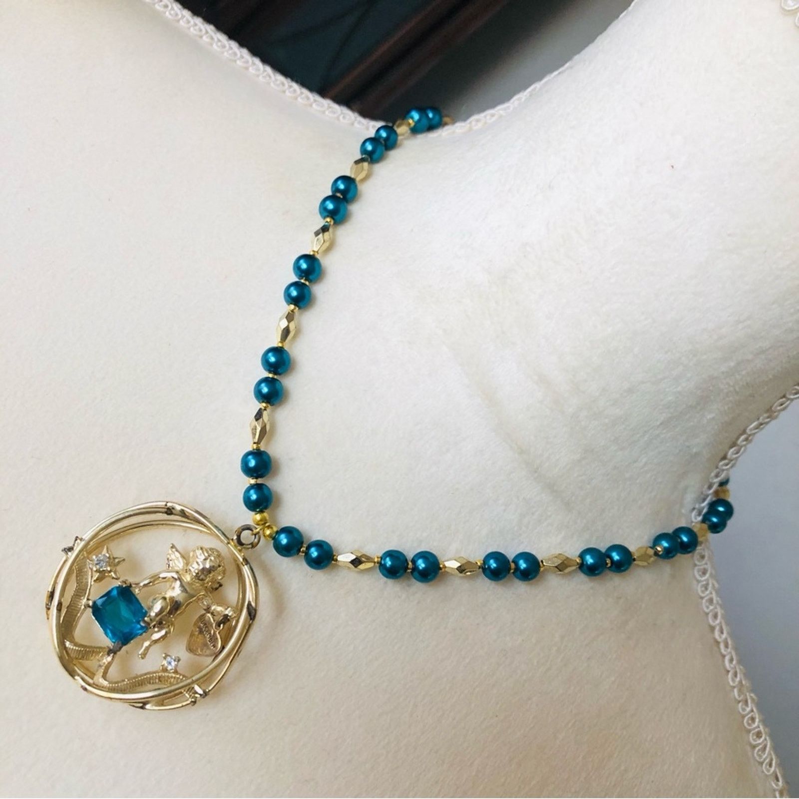 Handmade Handcrafted repurpose cherub peacock stone Pearl necklace Size ONE SIZE - 1 Thumbnail