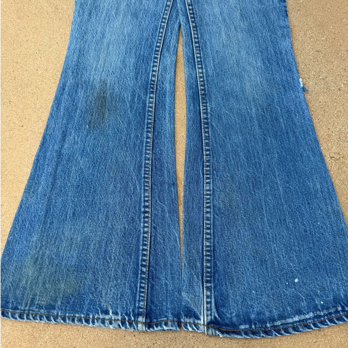 Levi's Vtg 80's Levi's 684 Orange Tab Bellbottom Flare Jeans 27x30 Size 27" / US 4 / IT 40 - 3 Thumbnail