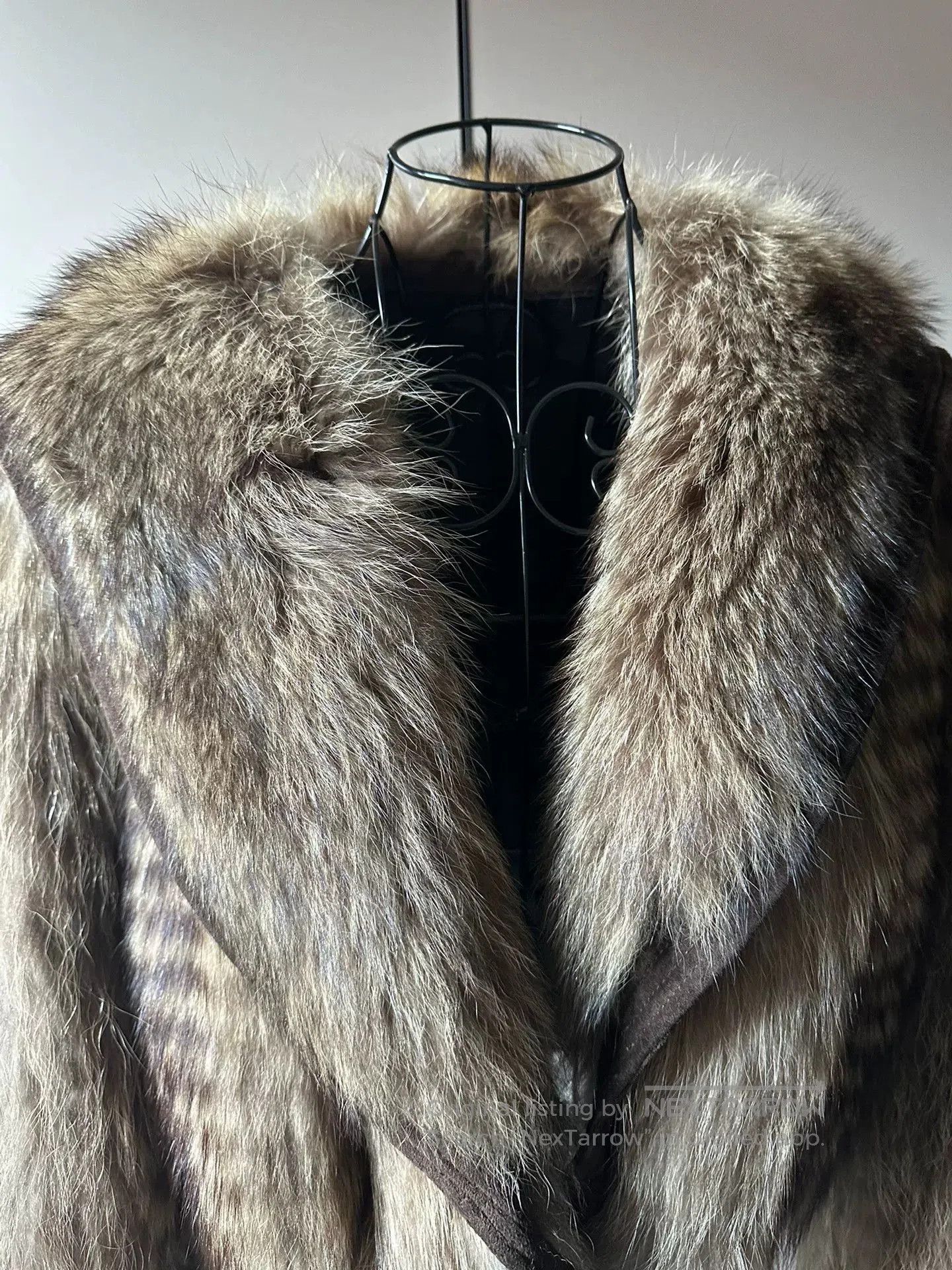 Vintage Vintage Fox Fur Oversized Lapel Jacket. Size M / US 6-8 / IT 42-44 - 4 Thumbnail