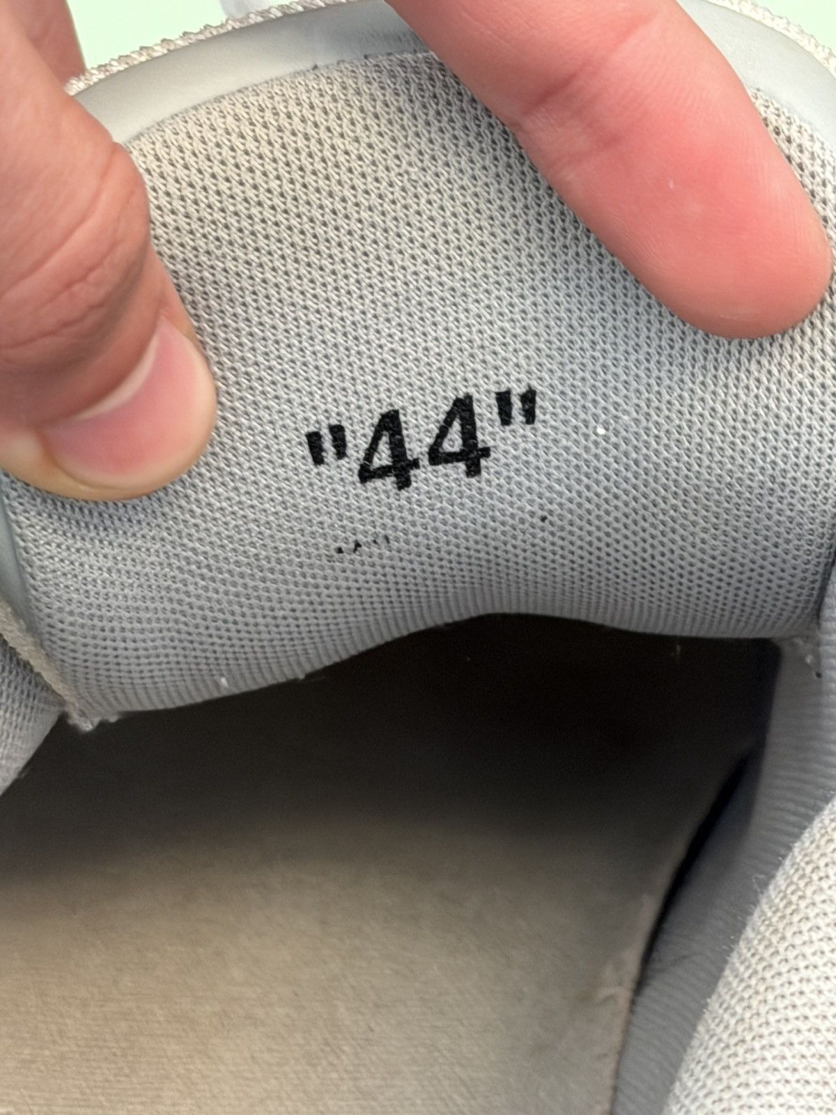 Off-White Off white Out Of Office Gray Size US 11 / EU 44 - 10 Thumbnail