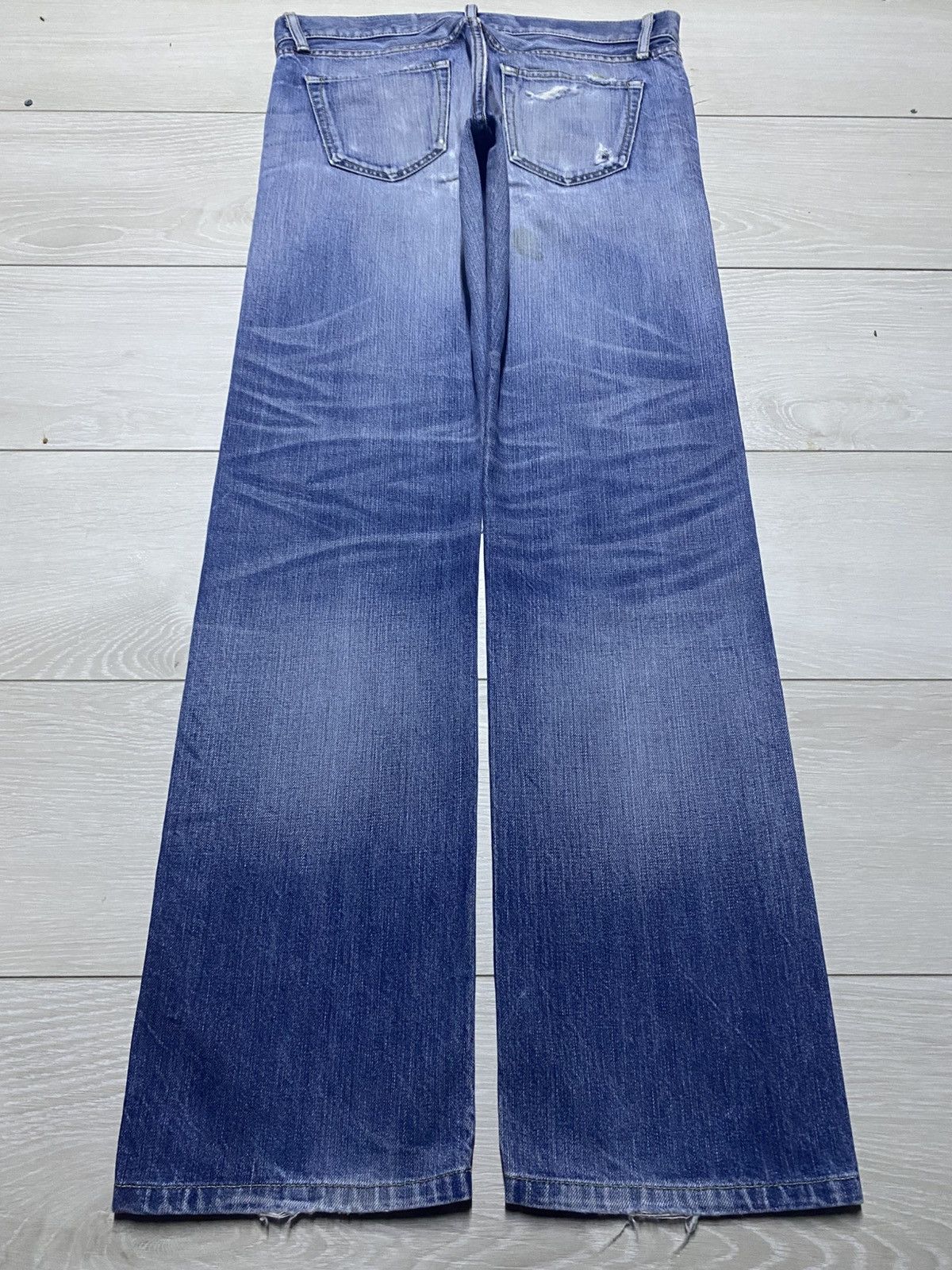 Uniqlo All Made In Japan Uniqlo Distressed ButtonFly Straight Jeans Size US 31 - 2 Thumbnail