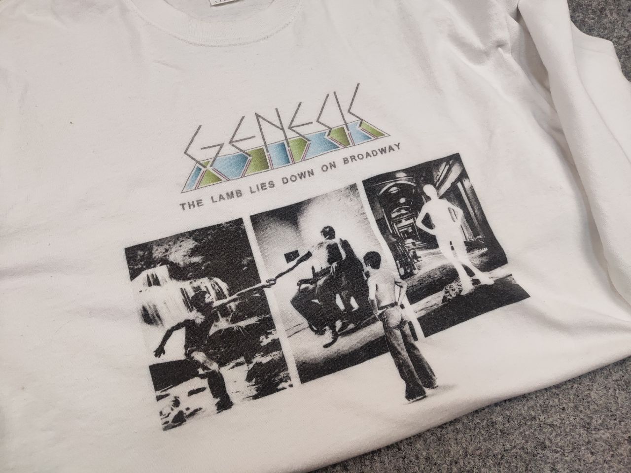 Band Tees Vintage Genesis Lamb Lies Down Broadway Long Sleeve t shirt Size US L / EU 52-54 / 3 - 7 Thumbnail