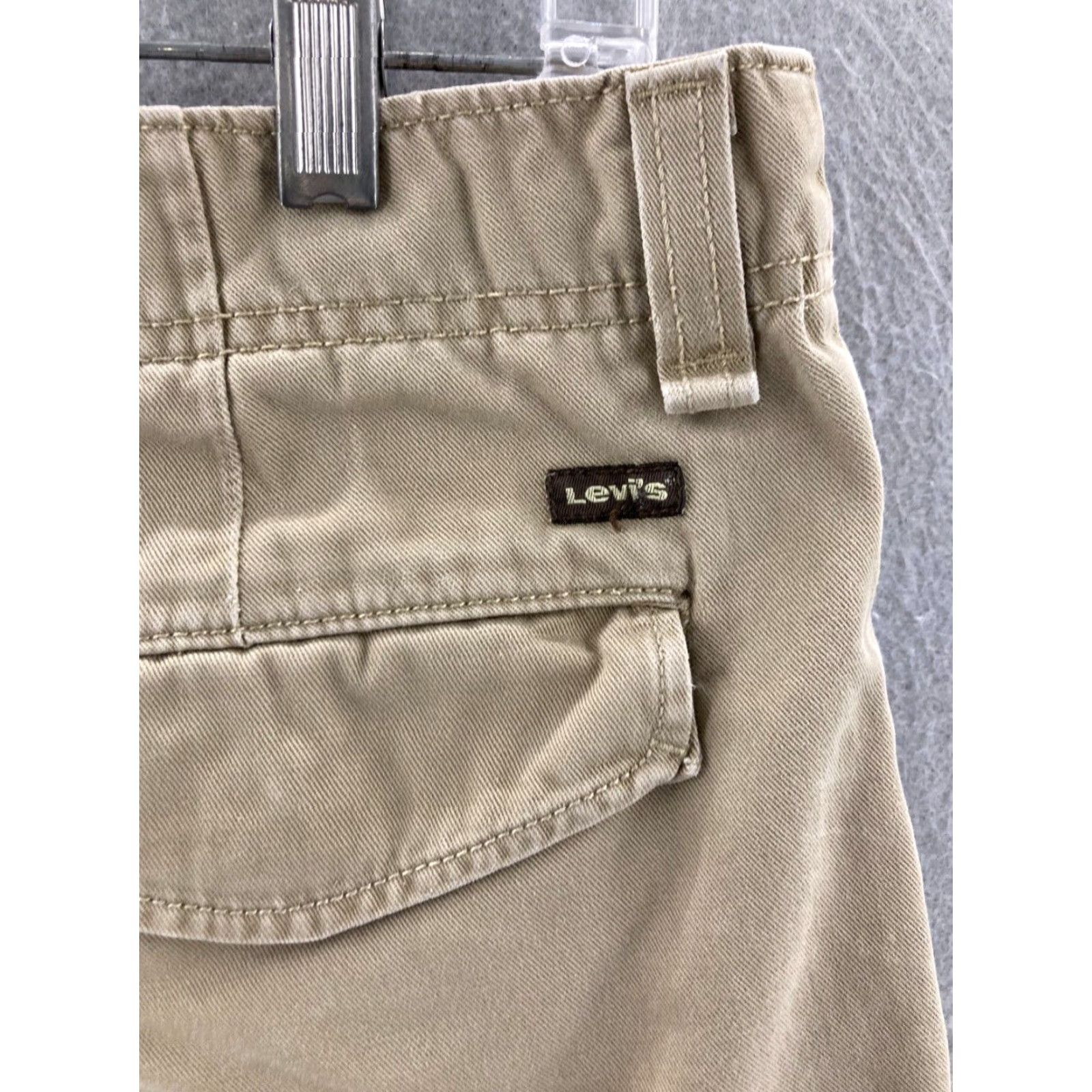 Levi's Levi's Vintage-Style Cargo Shorts Men 32 Beige Casual Mid Rise Cotton Denim 90s Size US 32 / EU 48 - 7 Thumbnail
