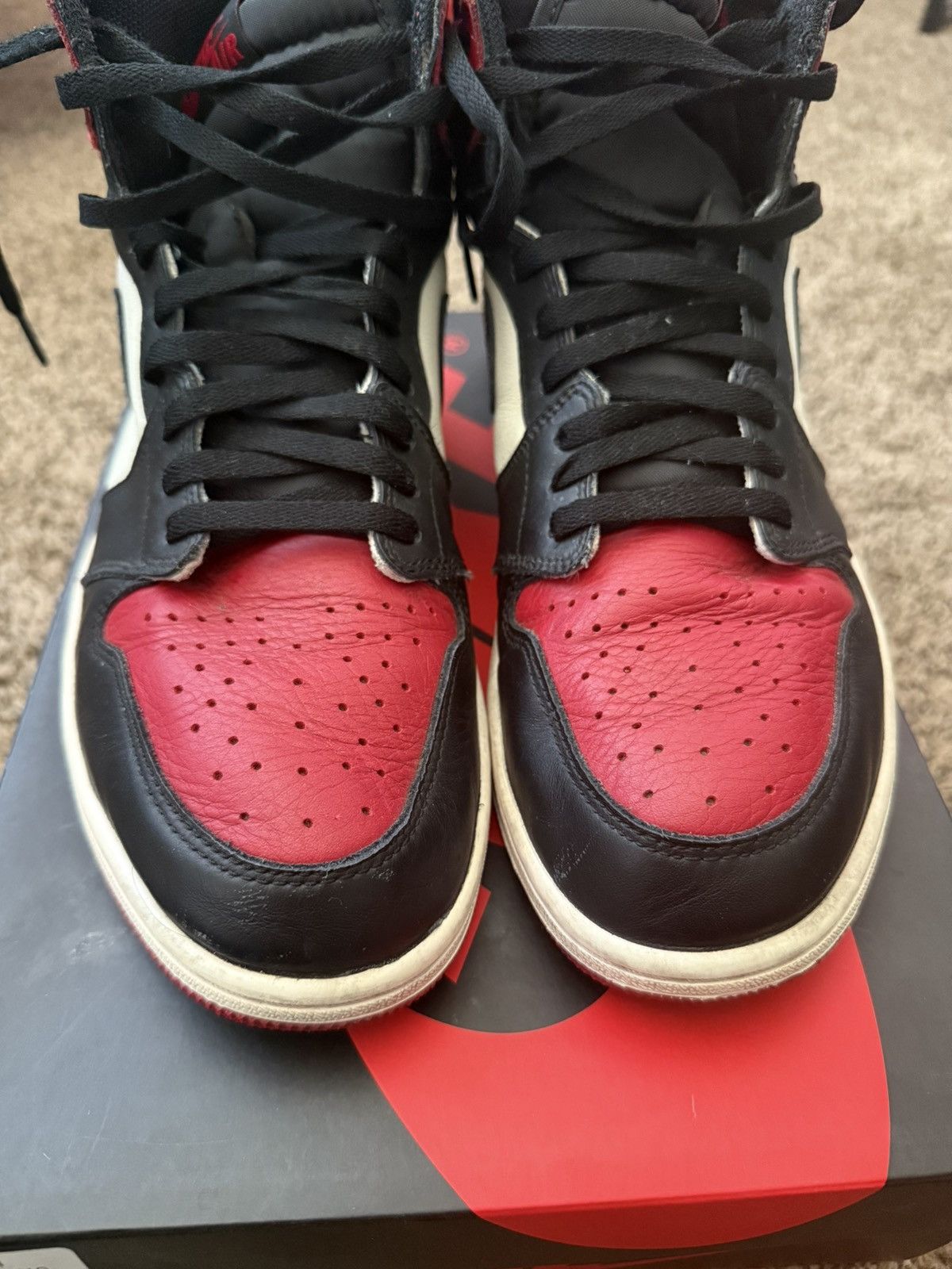 Jordan Brand 2018 Jordan 1 Bred Toe Size 13 Size US 13 / EU 46 - 6 Thumbnail