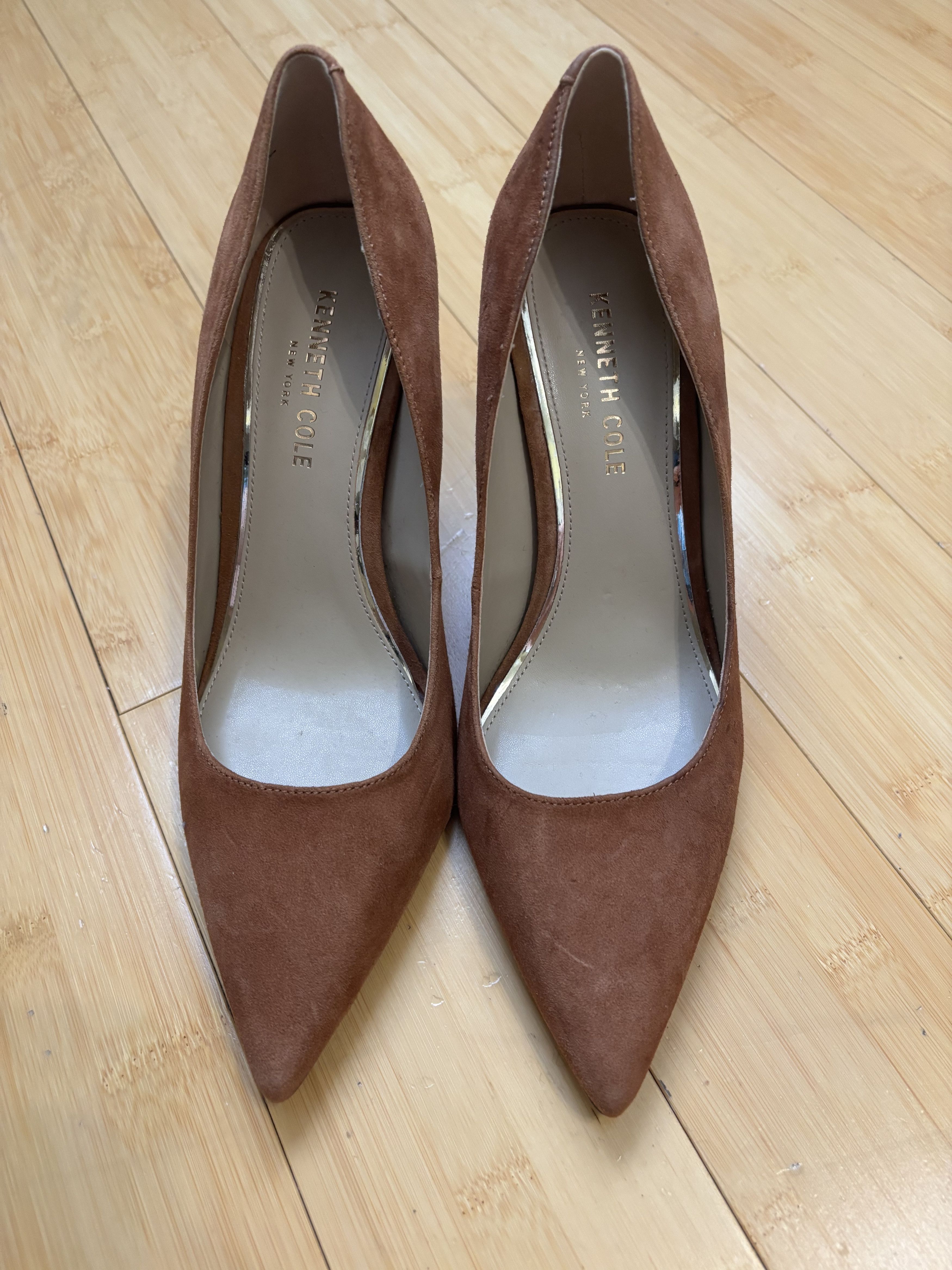 Kenneth Cole Kenneth Cole New York Suede pointed-toe pumps Size US 8.5 / IT 38.5 - 1 Thumbnail