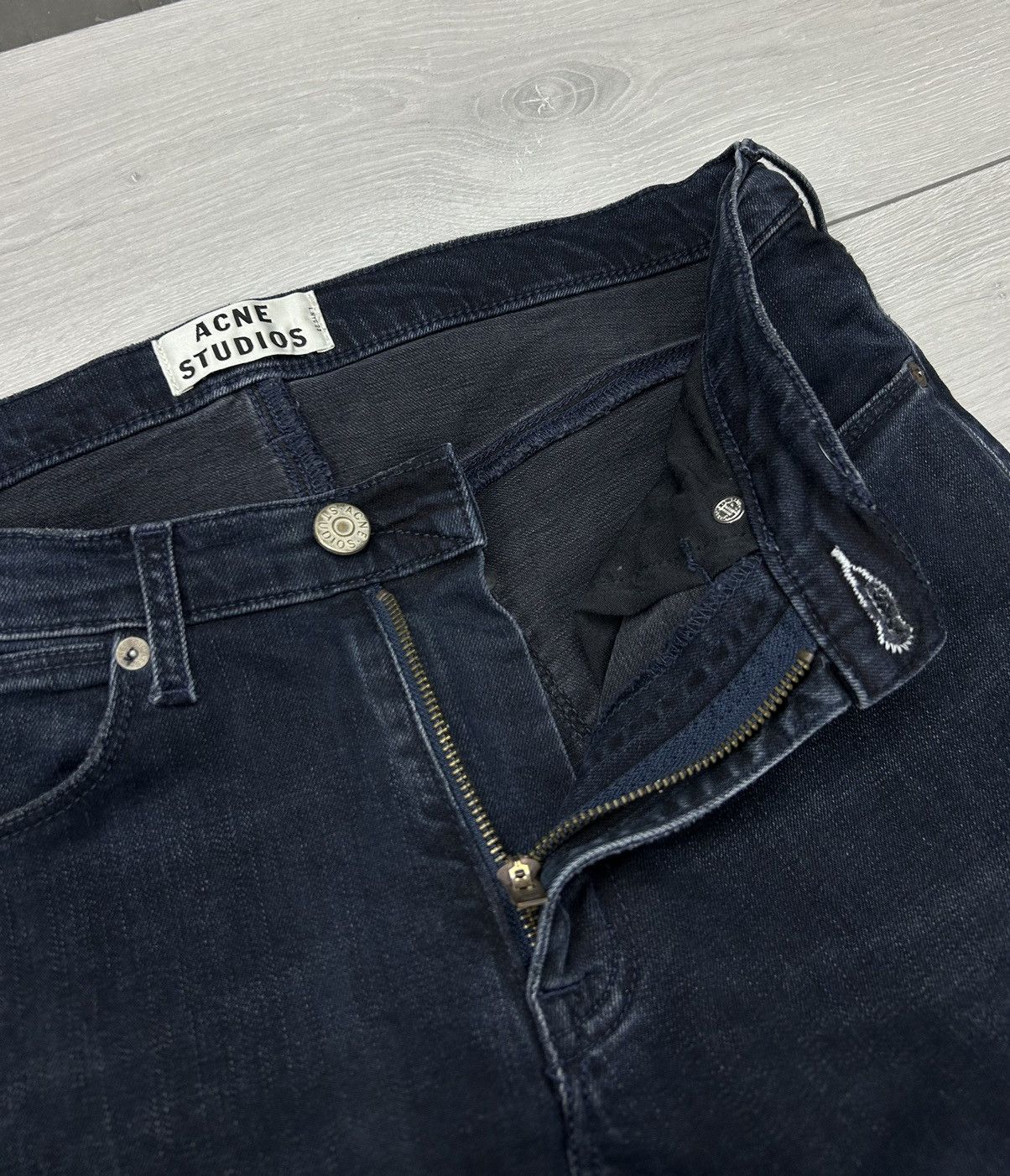 Acne Studios Acne Studios Max Man Ray denim jeans size 32/32 Size US 32 / EU 48 - 4 Thumbnail