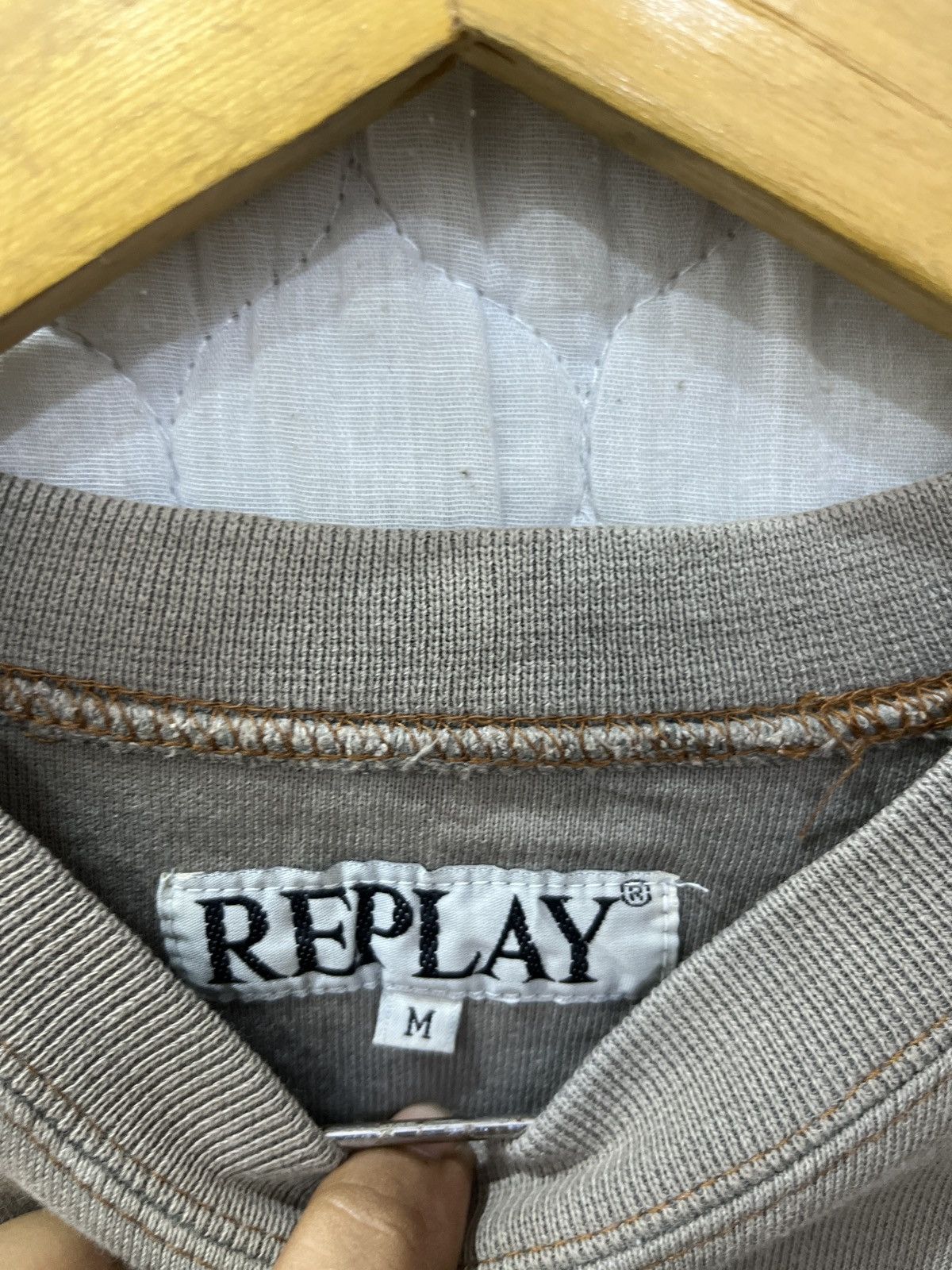 Replay 🔥🔥🔥RARE VTG REPLAY SUNFADED SWEATSHIRT Size US M / EU 48-50 / 2 - 4 Thumbnail