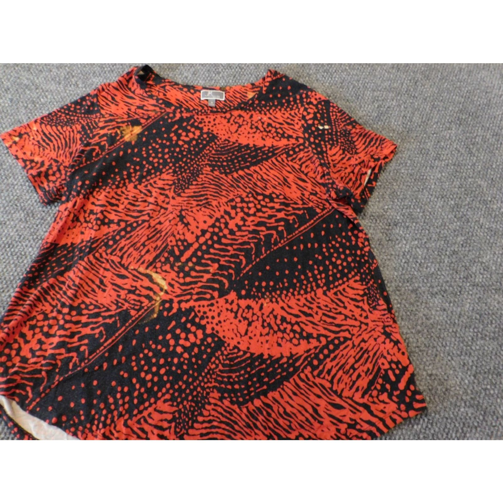 JM Collection JM Collection Blouse Women 1X Plus Red Crew Neck Knit Stretch Casual Sleeve Long Sleeve Geometric Rayon Top Basic Vintage No Size XL / US 12-14 / IT 48-50 - 3 Thumbnail