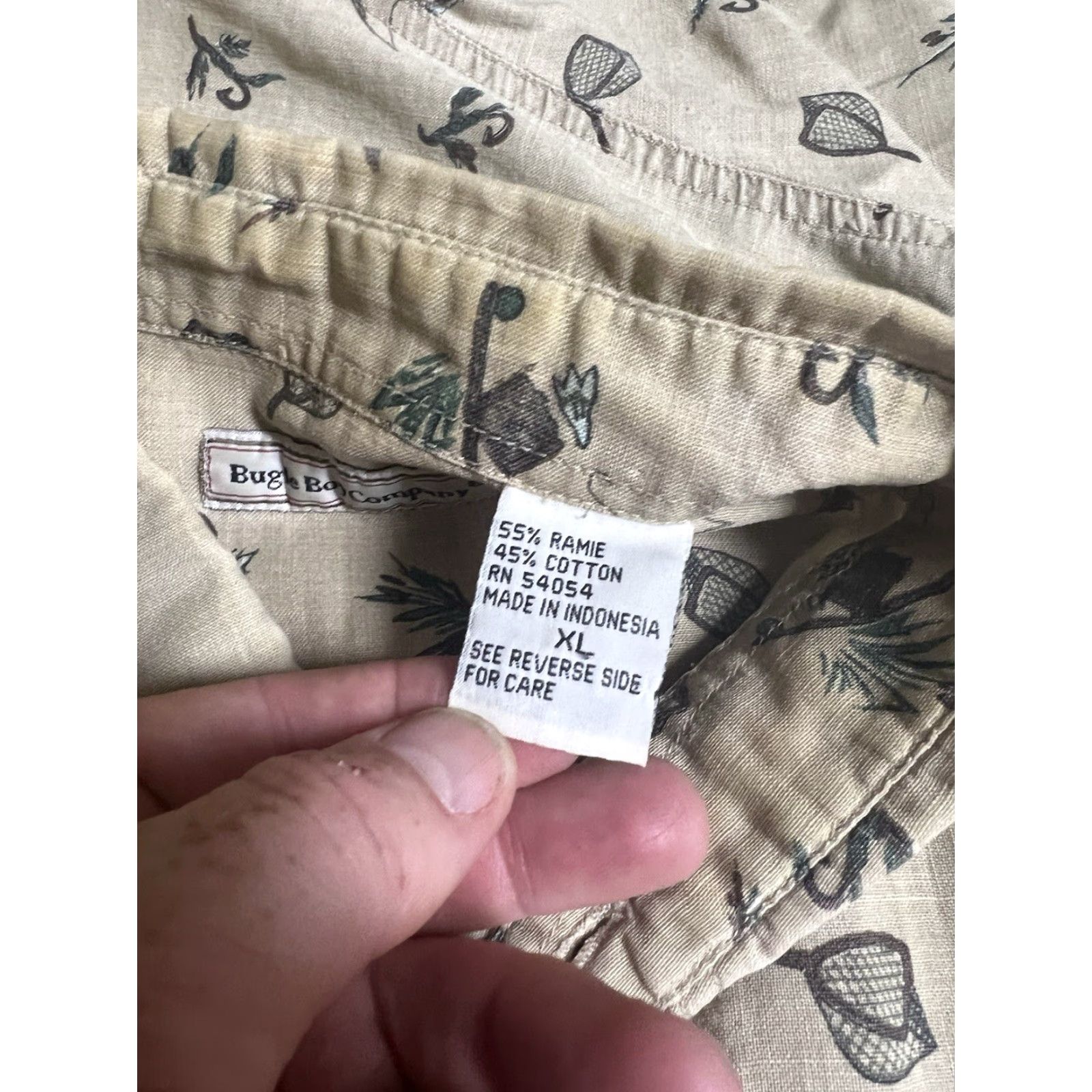 Bugle Boy VINTAGE Bugle Boy Button-Up Shirt Long Sleeve XL Tan Beige Cotton Blend 90s Western Outdoor Retro Classic Fish Logo Pockets Buttons Collared Mens Size US XL / EU 56 / 4 - 4 Thumbnail