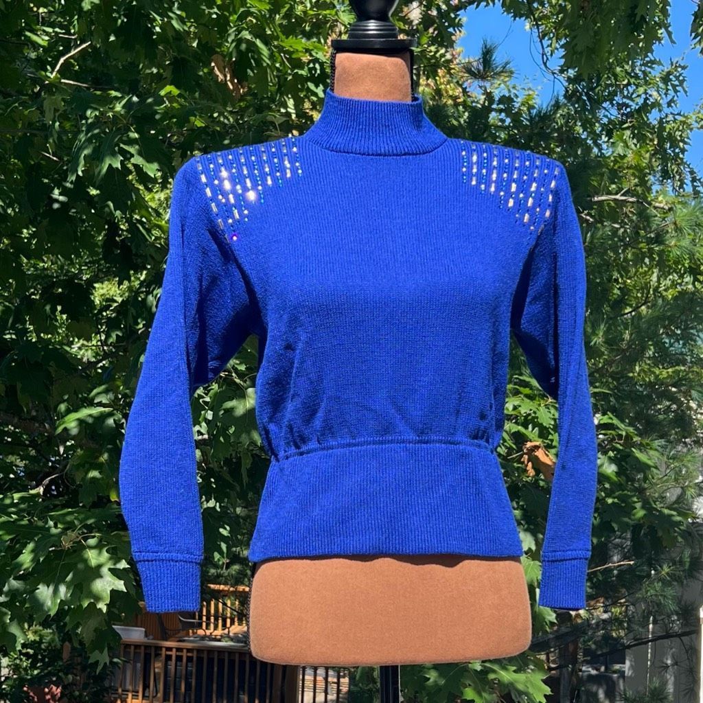 St. John St. John Vintage Bedazzled Mock Turtleneck Sweater with Shou Size XS / US 0-2 / IT 36-38 - 11 Thumbnail