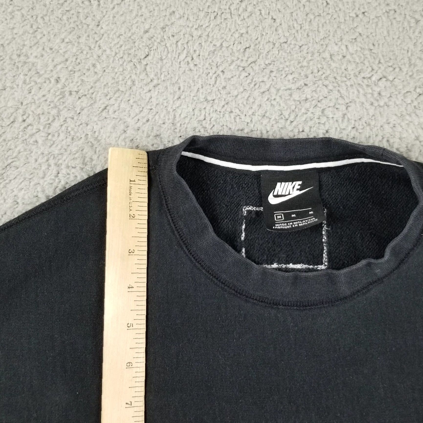Nike Nike Sportswear Black Crew Sweatshirt Women Medium Casual Athleisure Graphic Print Size M / US 6-8 / IT 42-44 - 3 Thumbnail