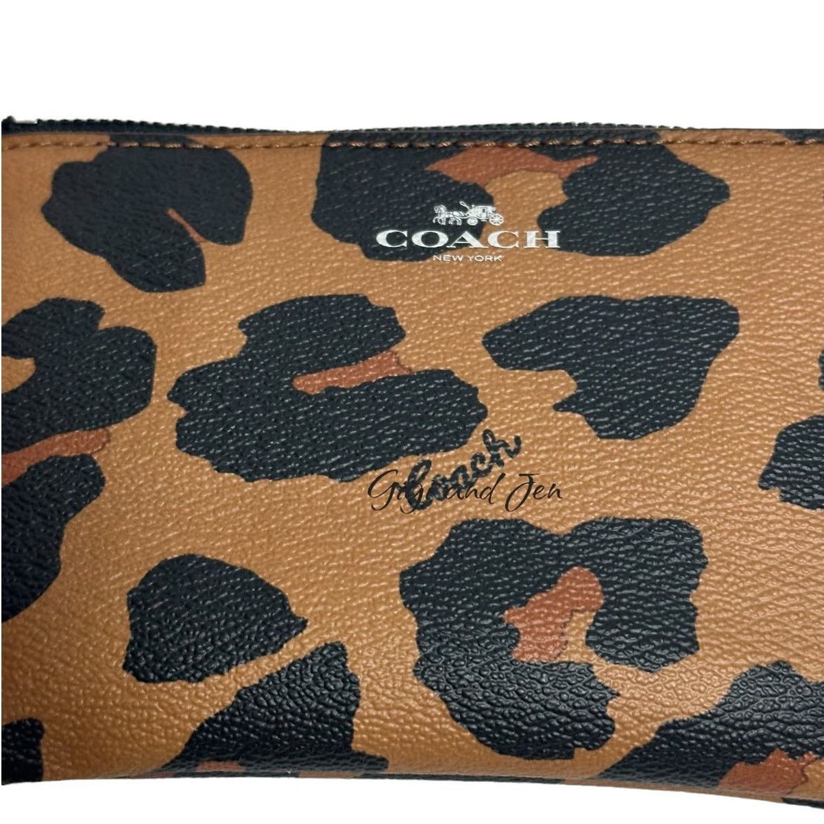 Coach Coach Corner Zip Wristlet With Leopard Print New Size ONE SIZE - 6 Thumbnail
