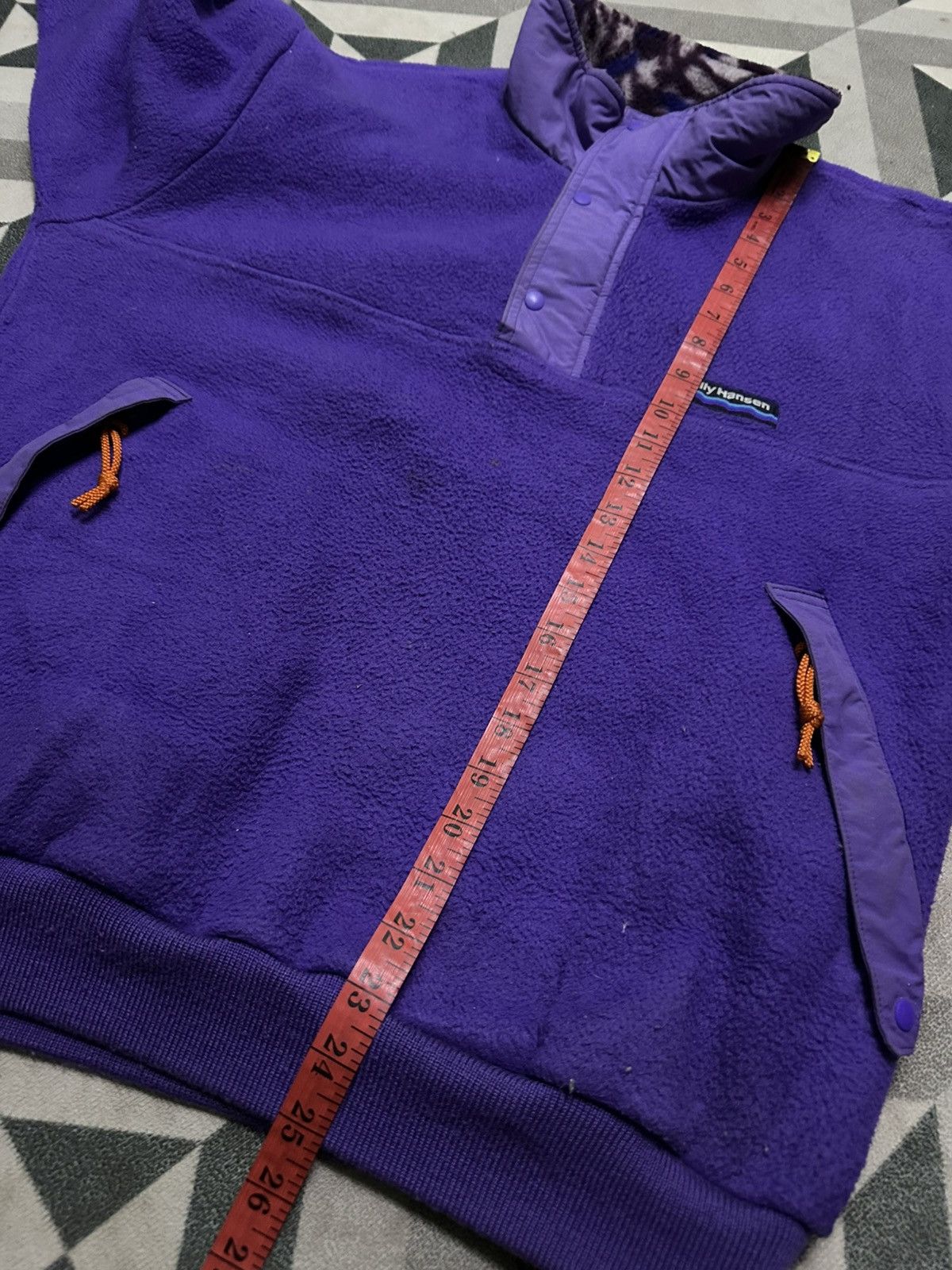 Helly Hansen Vintage 90s Helly hansen snap button fleece jacket in purple Size US L / EU 52-54 / 3 - 7 Thumbnail