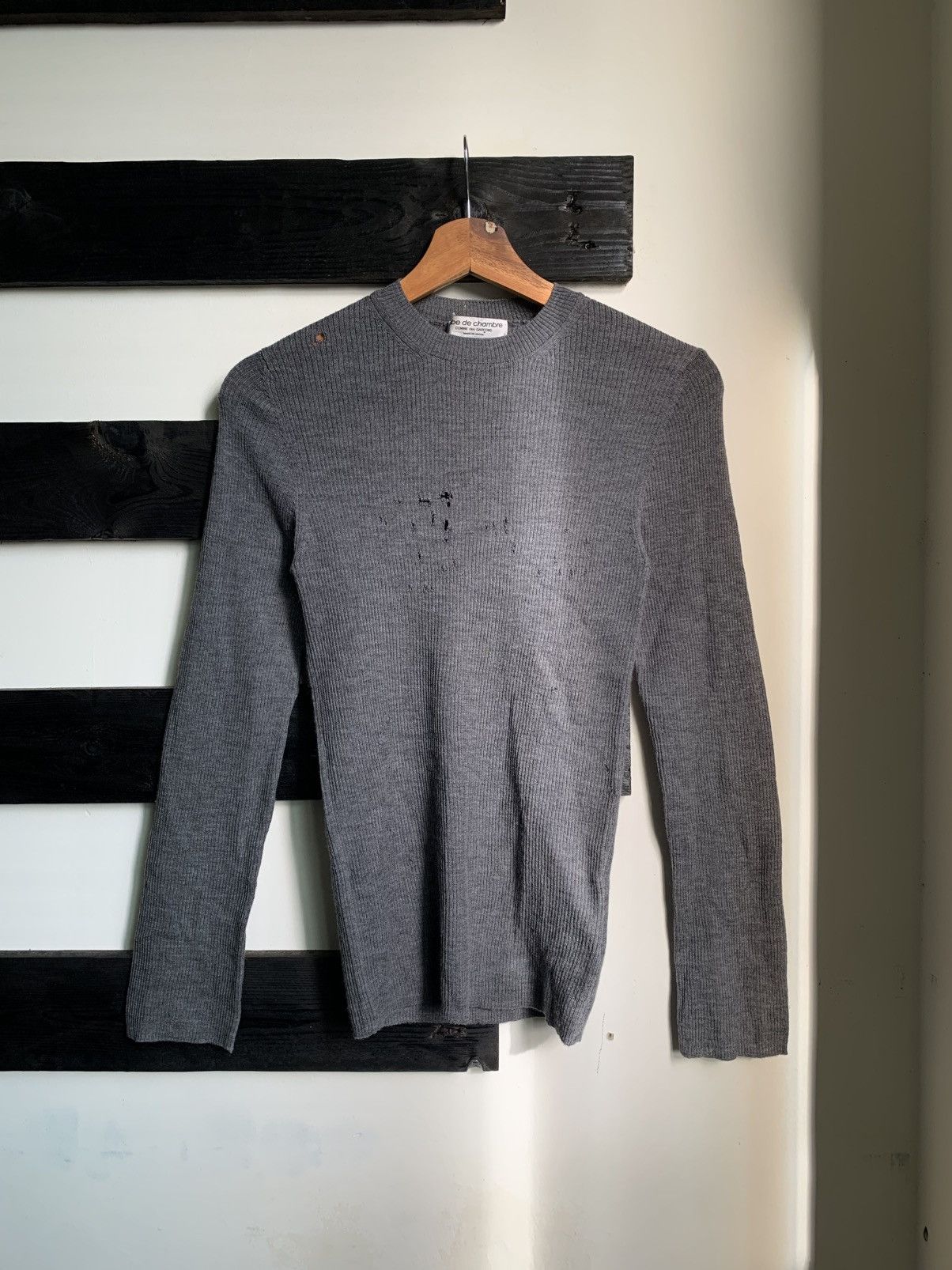 Comme des Garcons Vintage Distressed Cross fit Comme Des Garcons Knit Sweater Size US XXS / EU 40 - 1 Thumbnail