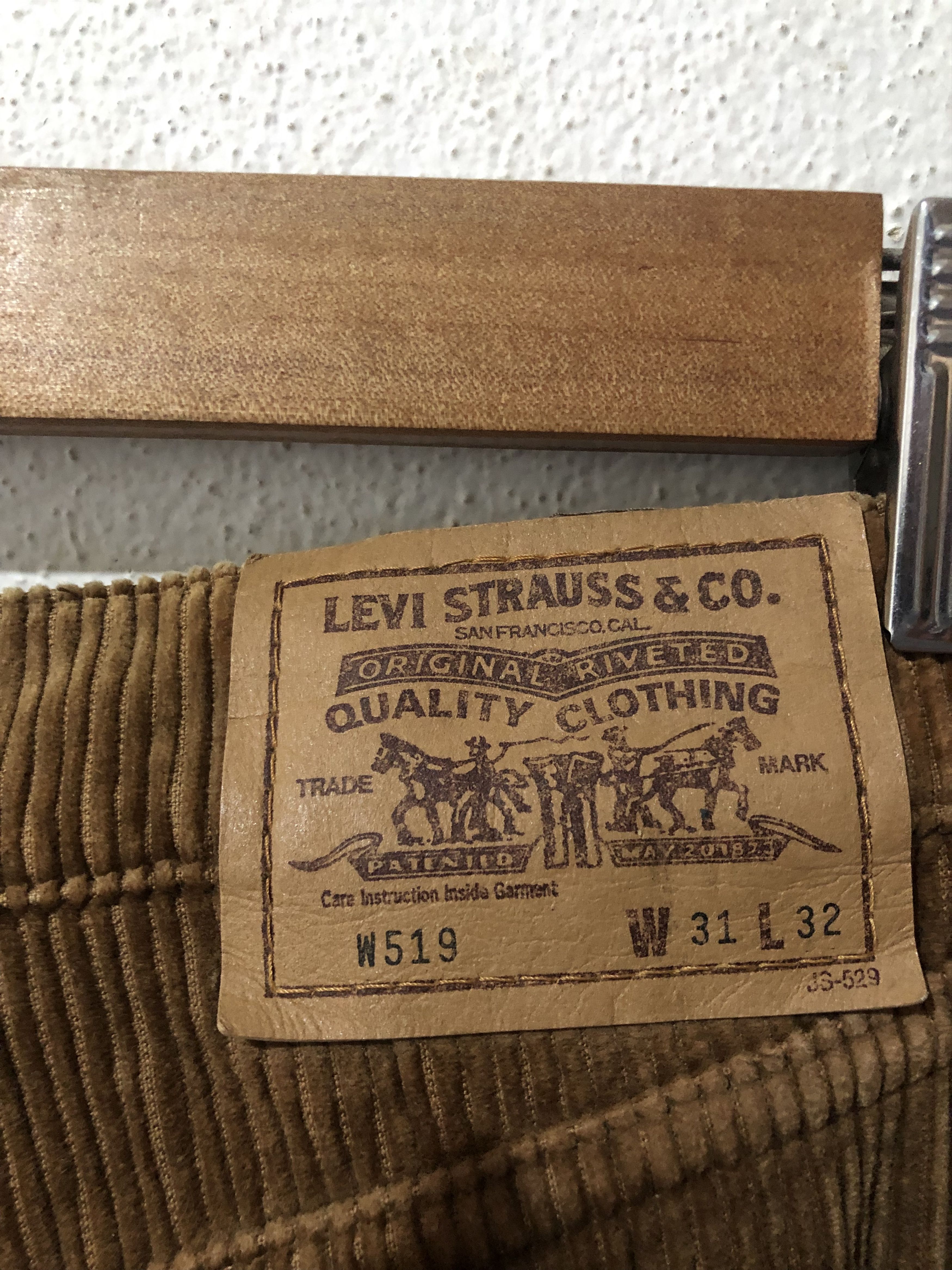Levi's Levi’s 94 Baggy Curdoroy Size US 29 - 9 Thumbnail