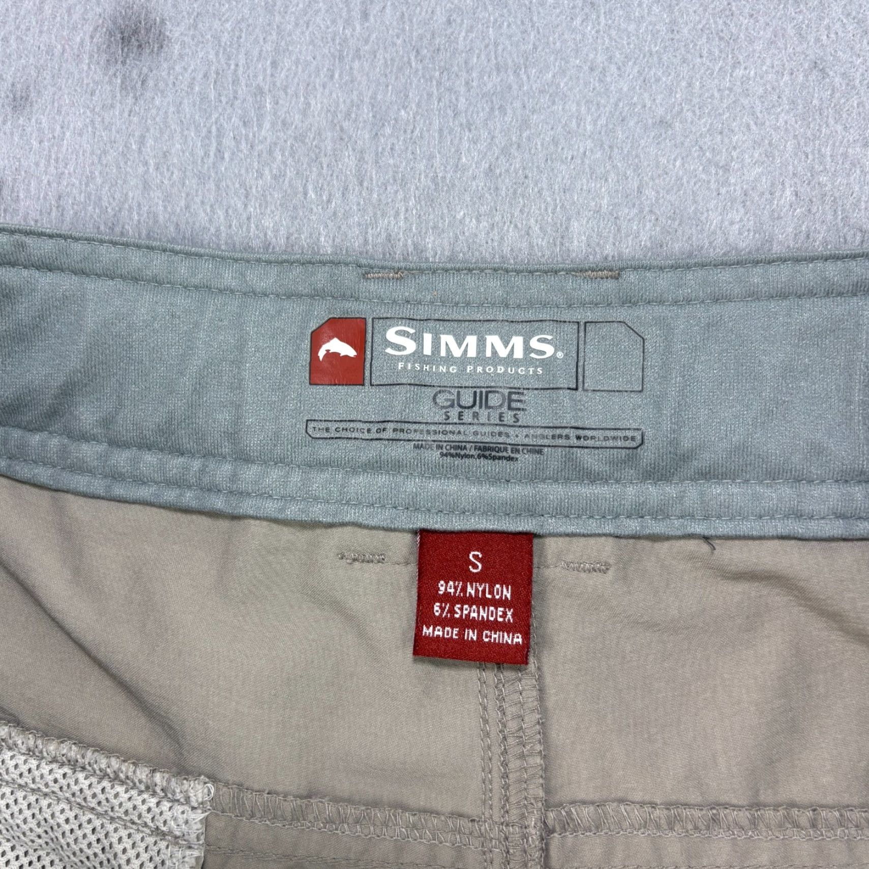 Vintage Simms Shorts Mens Small Beige Cargo Performance Nylon Size US 29 - 4 Thumbnail