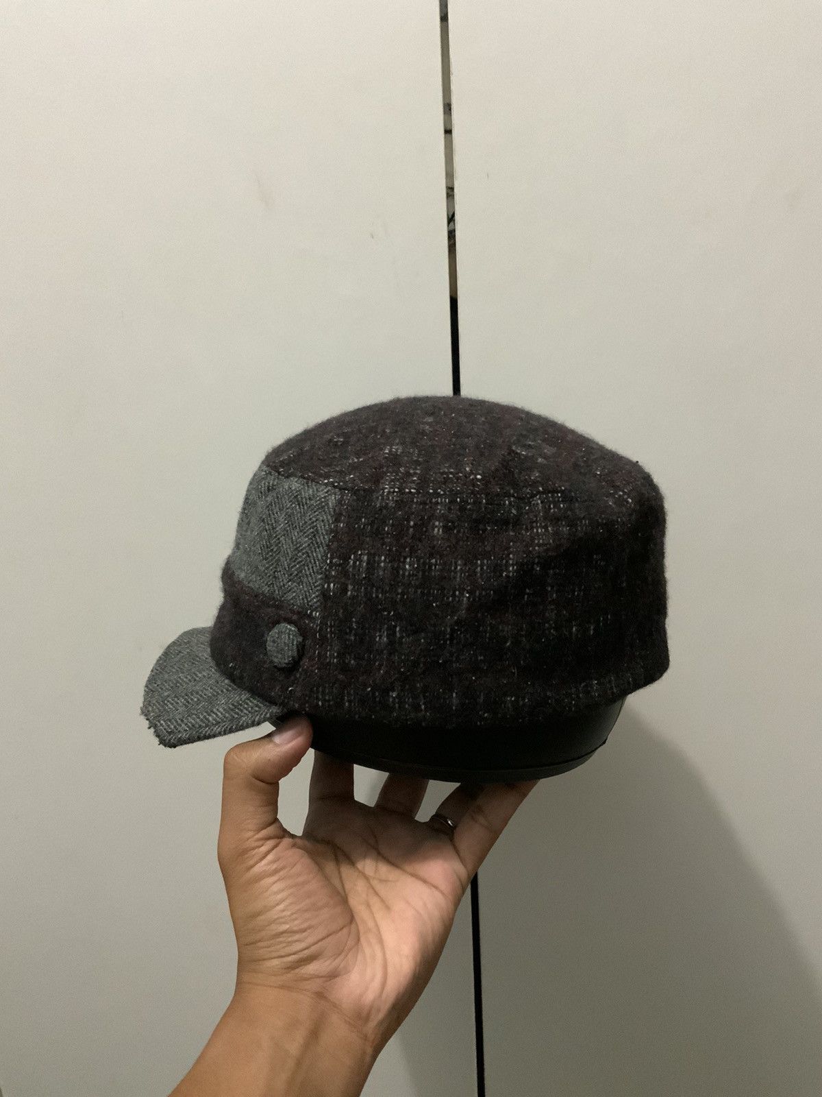 If Six Was Nine Wool Japan Short Brim Fitted Hat Size ONE SIZE - 2 Thumbnail