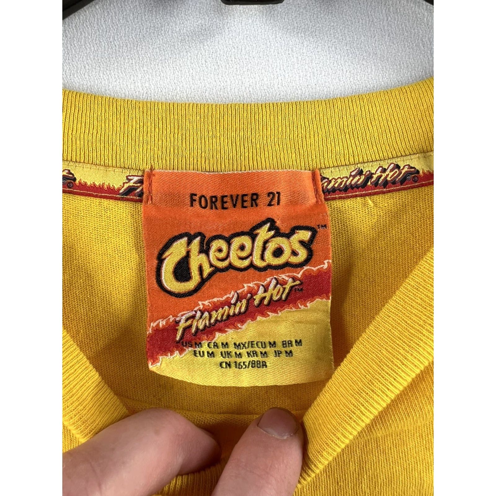 Forever 21 FOREVER 21 T-Shirt Shirt Yellow Cotton Knit Long Sleeve Crew Neck Cheetos Flame Casual Unisex Adults M Medium Vintage No Size M / US 6-8 / IT 42-44 - 3 Thumbnail