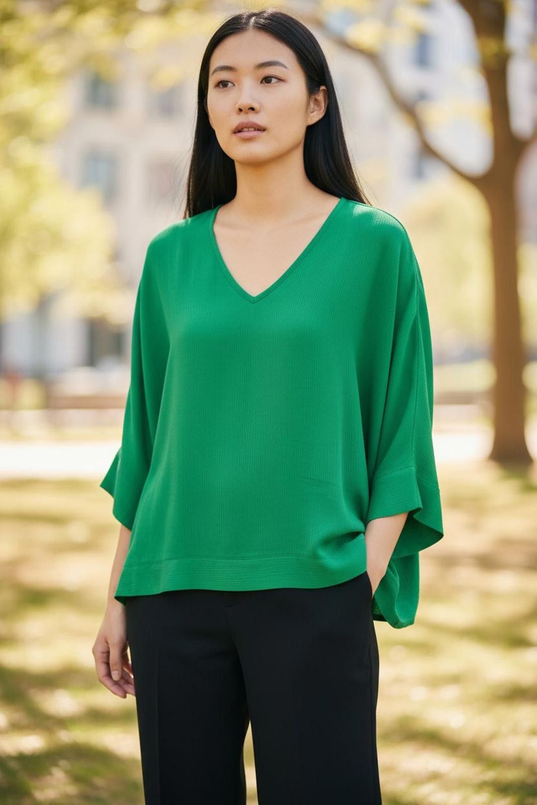 Other Tyche Green V-Neck Loose Fit Blouse for Women Size S / US 4 / IT 40 - 1 Thumbnail