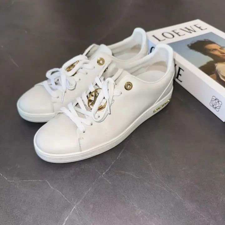 Louis Vuitton Louis Vuitton Frontrow Fashion Sneakers for Women 0079 Size US 6 / IT 36 - 1 Thumbnail