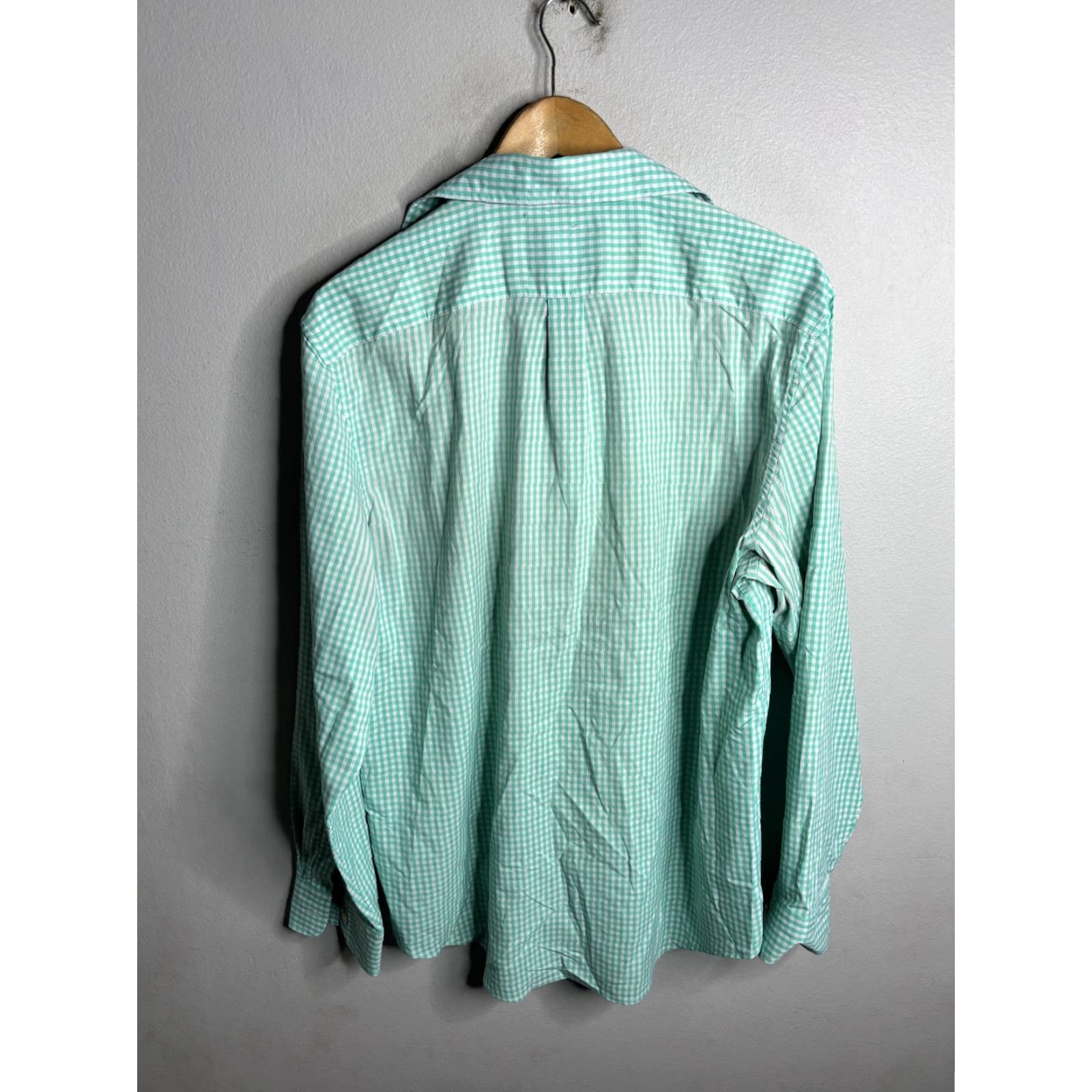 Vineyard Vines Vineyard Vines Shirt Mens Large Green Check Whale Nylon Button Front Casual Size US L / EU 52-54 / 3 - 5 Thumbnail
