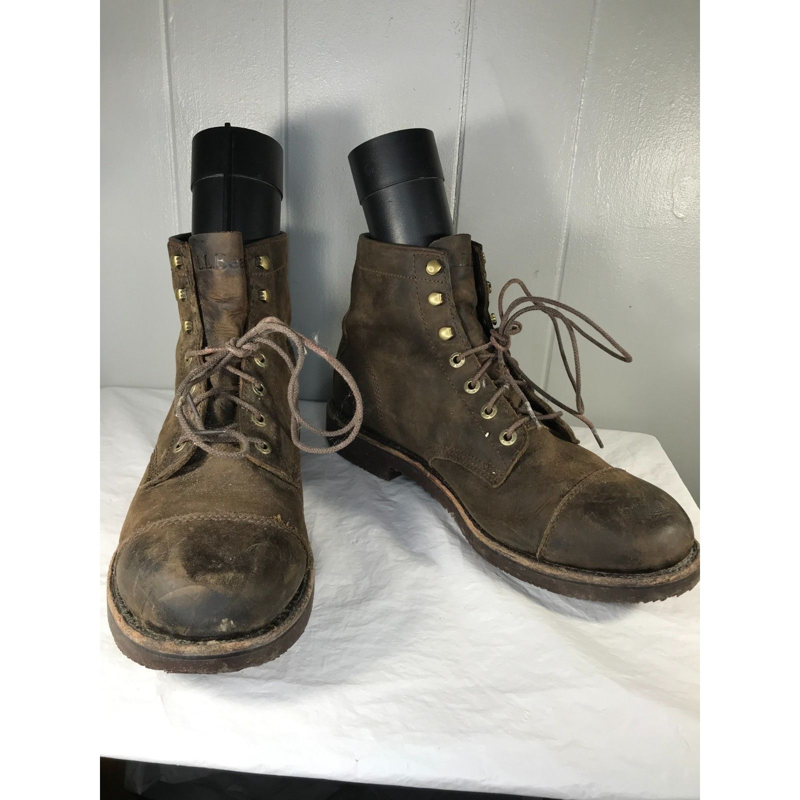 L.L. Bean L.L. Bean Katahdin mens 12 M Brown Leather Soft Cap Toe Engi Size US 12 / EU 45 - 1 Thumbnail