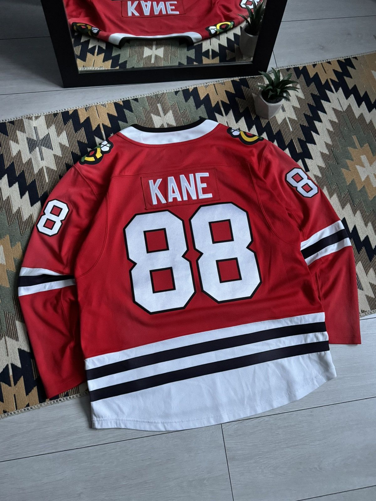 NFL Vintage NFL Chicago Blackhawks Patric Kane #88 Jersey Size US L / EU 52-54 / 3 - 10 Thumbnail