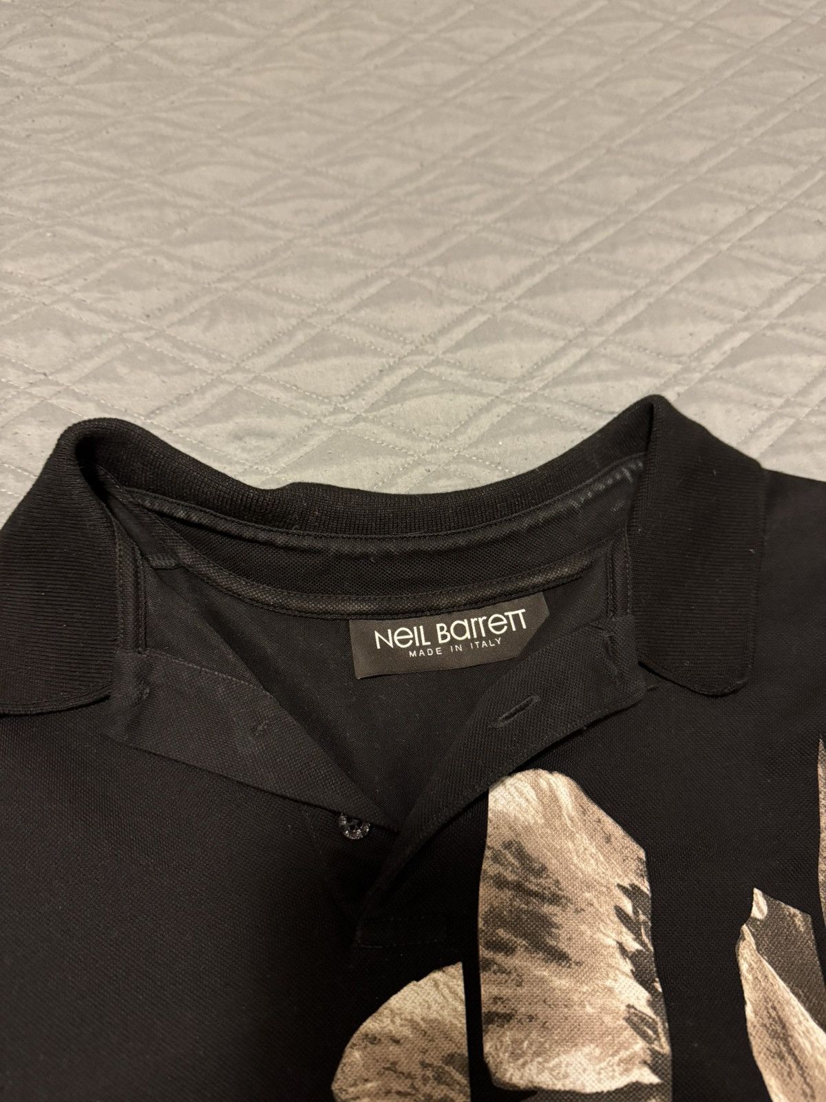 Neil Barrett Neil Barrett Floral half button up tee XL (fits L) Size US L / EU 52-54 / 3 - 2 Thumbnail