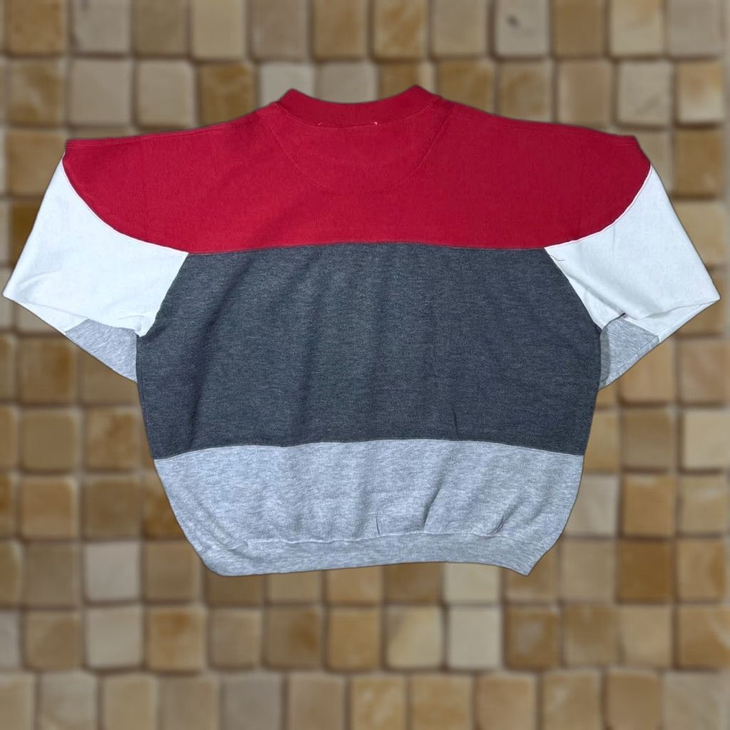 Vintage VINTAGE Nucleus Colour Block Crewneck Sweatshirt Large Grey Red White Mens Sweatshirt Size US L / EU 52-54 / 3 - 1 Thumbnail