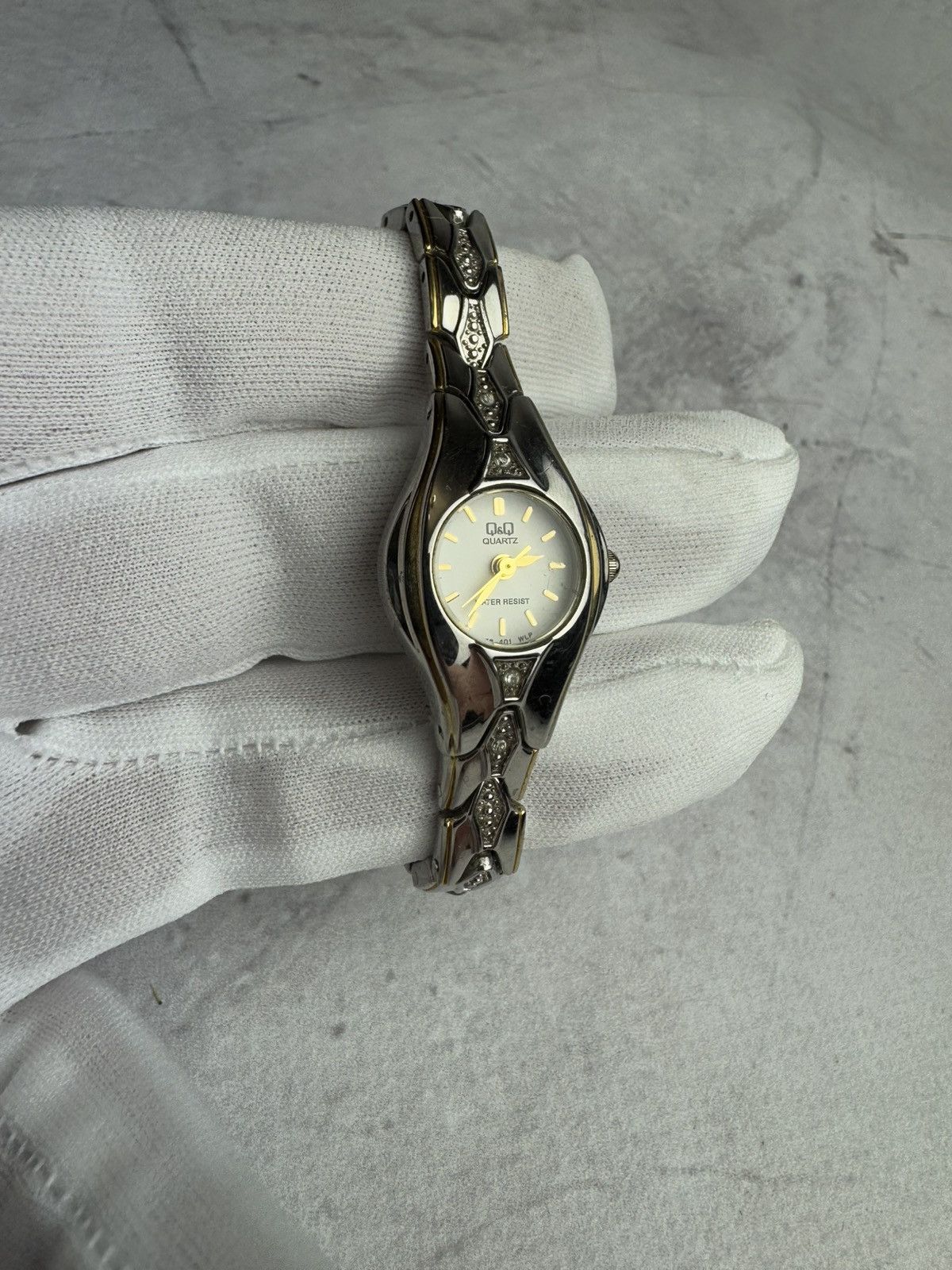 Japanese Brand × Vintage Q&Q Japanese Style Watch ✅Working Size ONE SIZE - 1 Thumbnail