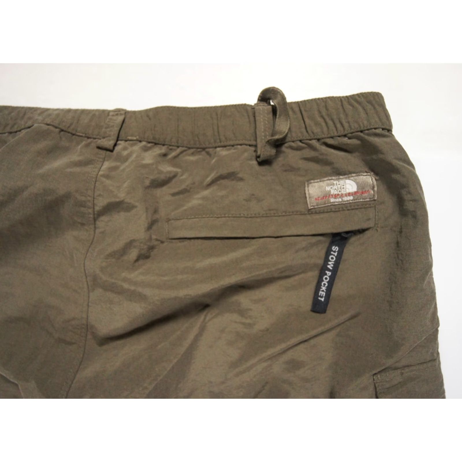 The North Face VINTAGE The North Face Women's Cargo Pants Large Green Convertible Shorts Outdoor Hiking Active Wear Size 36" / US 14 / IT 50 - 7 Thumbnail