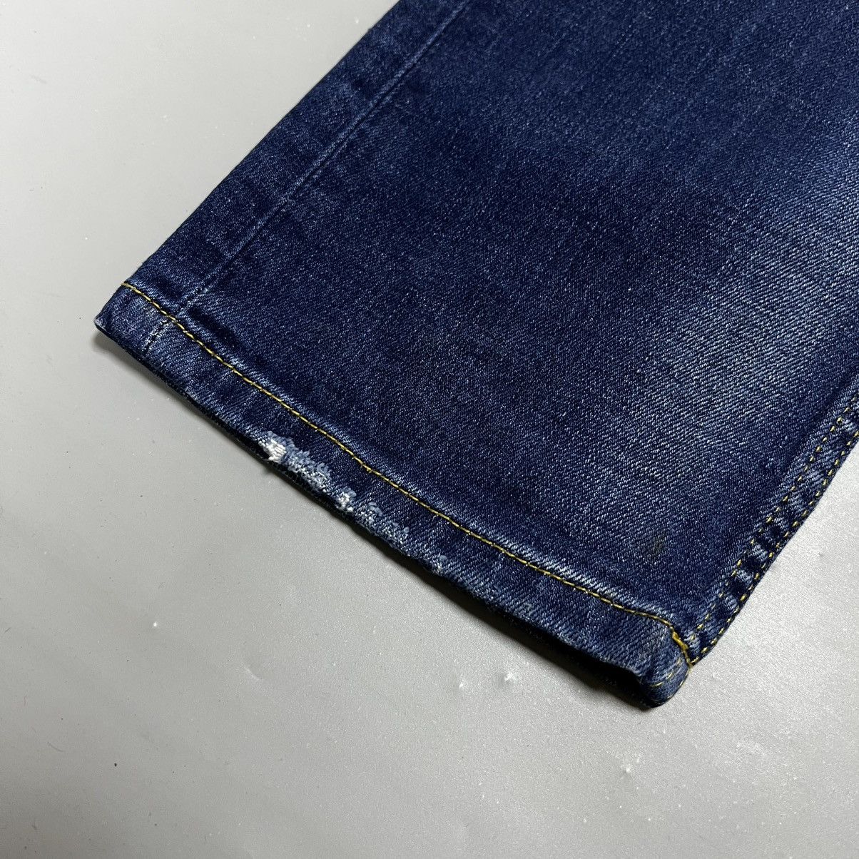 Dsquared2 × If Six Was Nine Dsquared2 Jeans distressed denim blue size 33 Size US 33 - 9 Thumbnail