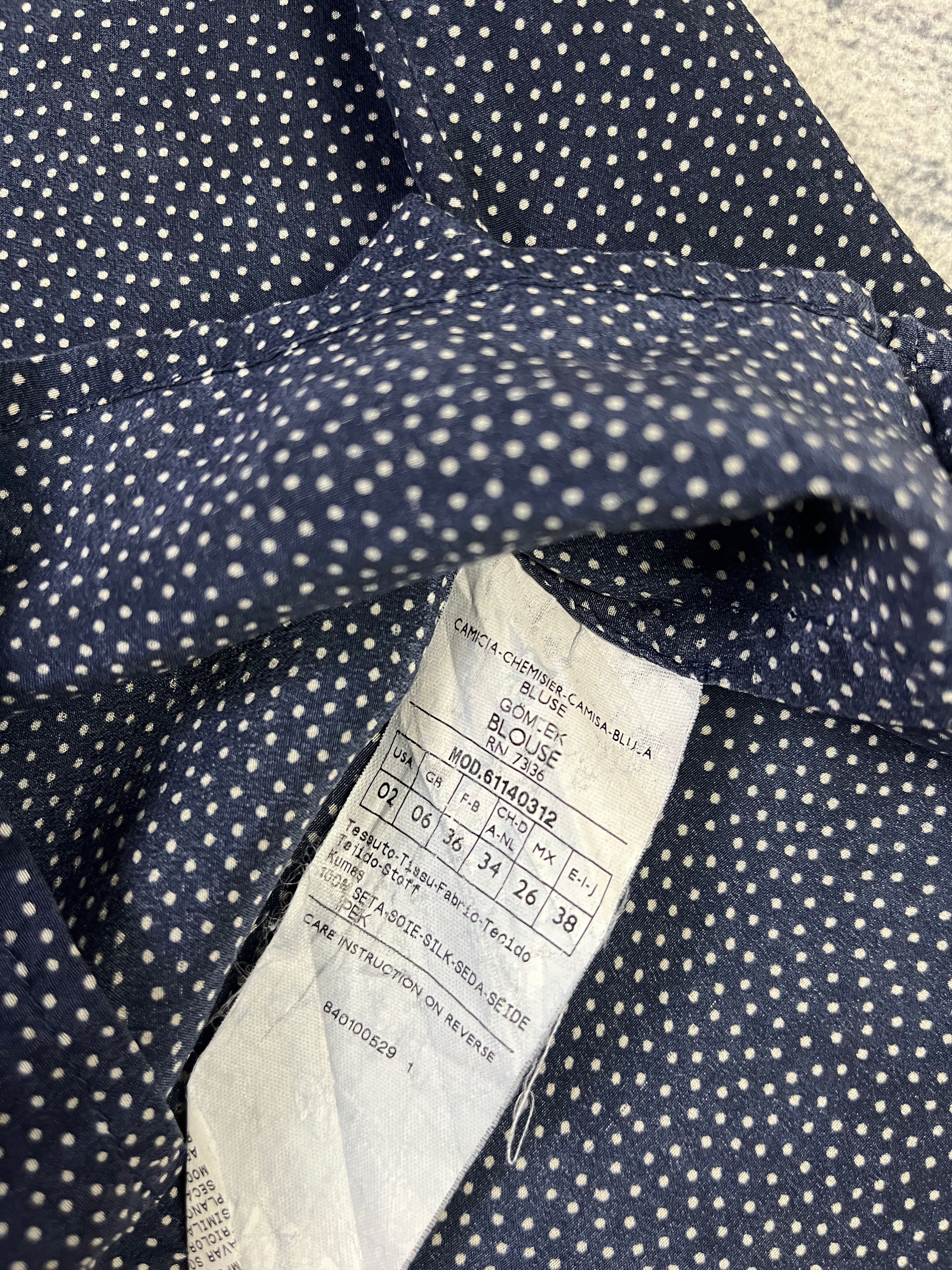 MAX&Co. Max & Co Silk Polka Dot Blouse Button Ups Made in Moldova Size XS / US 0-2 / IT 36-38 - 9 Thumbnail