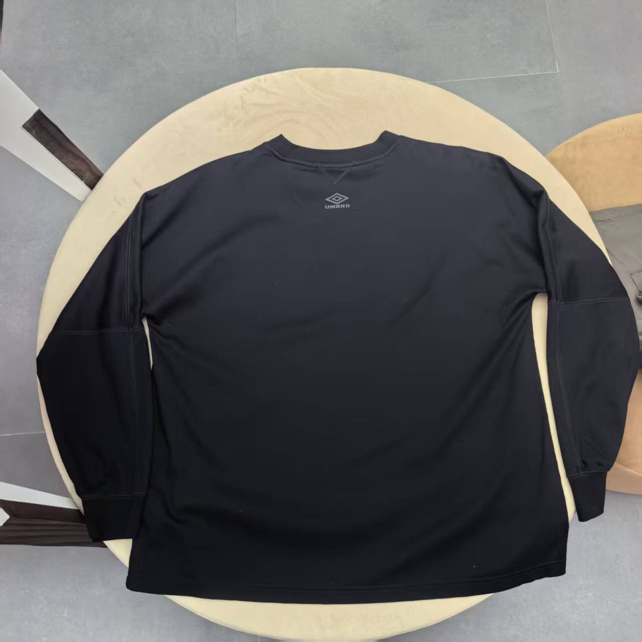 White Mountaineering Umbro X White Mountaineering Classic LS T-Shirt NWT Size US S / EU 44-46 / 1 - 3 Thumbnail