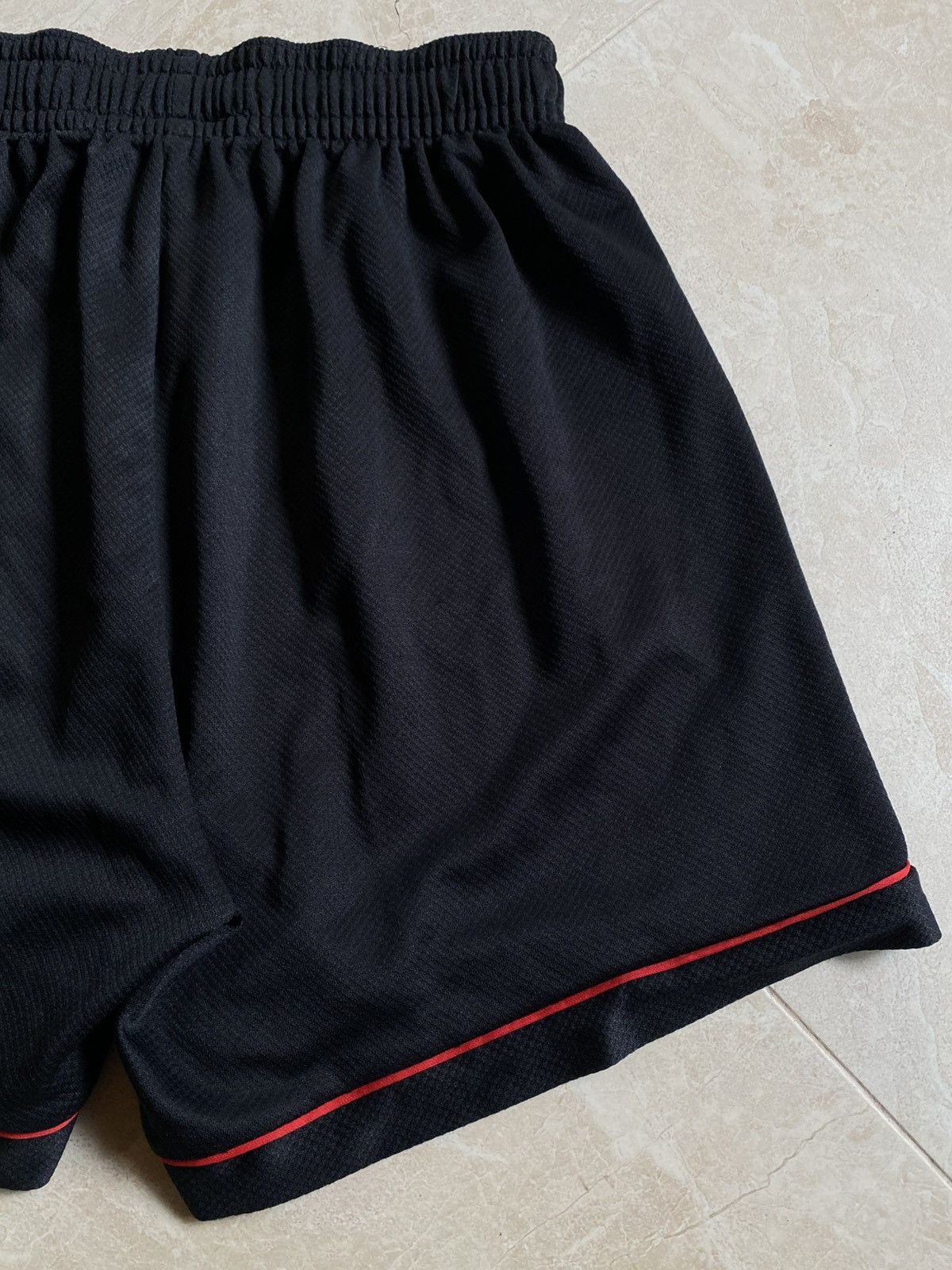 Reebok Vintage 1998 Reebok Liverpool FC Football shorts Black Mens Size US 32 / EU 48 - 8 Thumbnail