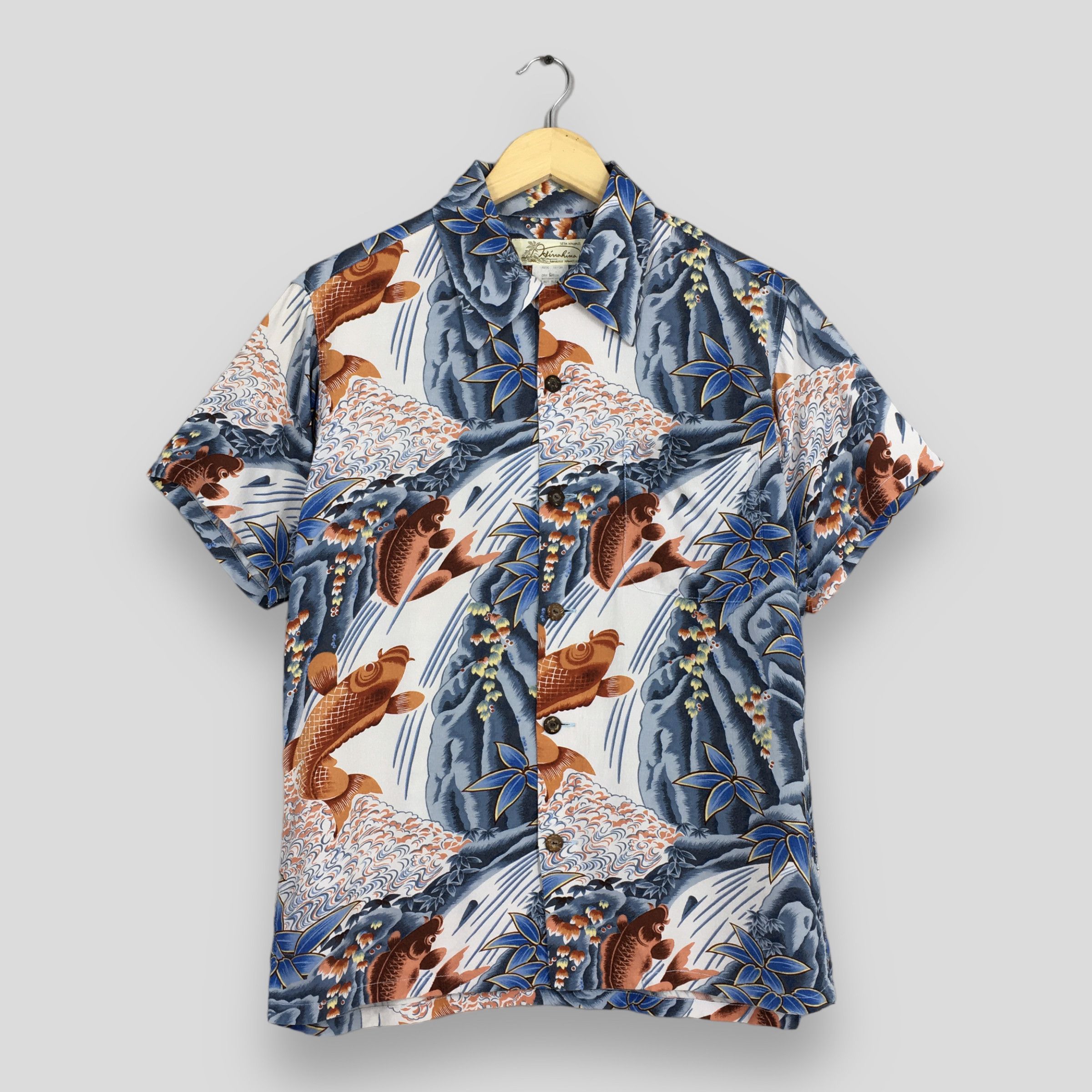 Vintage Hawaiian Patina Japanese Koi Fish Rayon Shirt Small