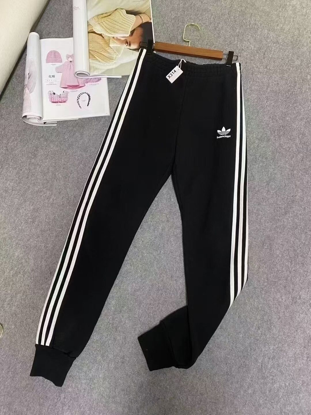 Balenciaga Balenciaga Adidas Collaboration Pants S Size Size US 26 / EU 42 - 1 Thumbnail