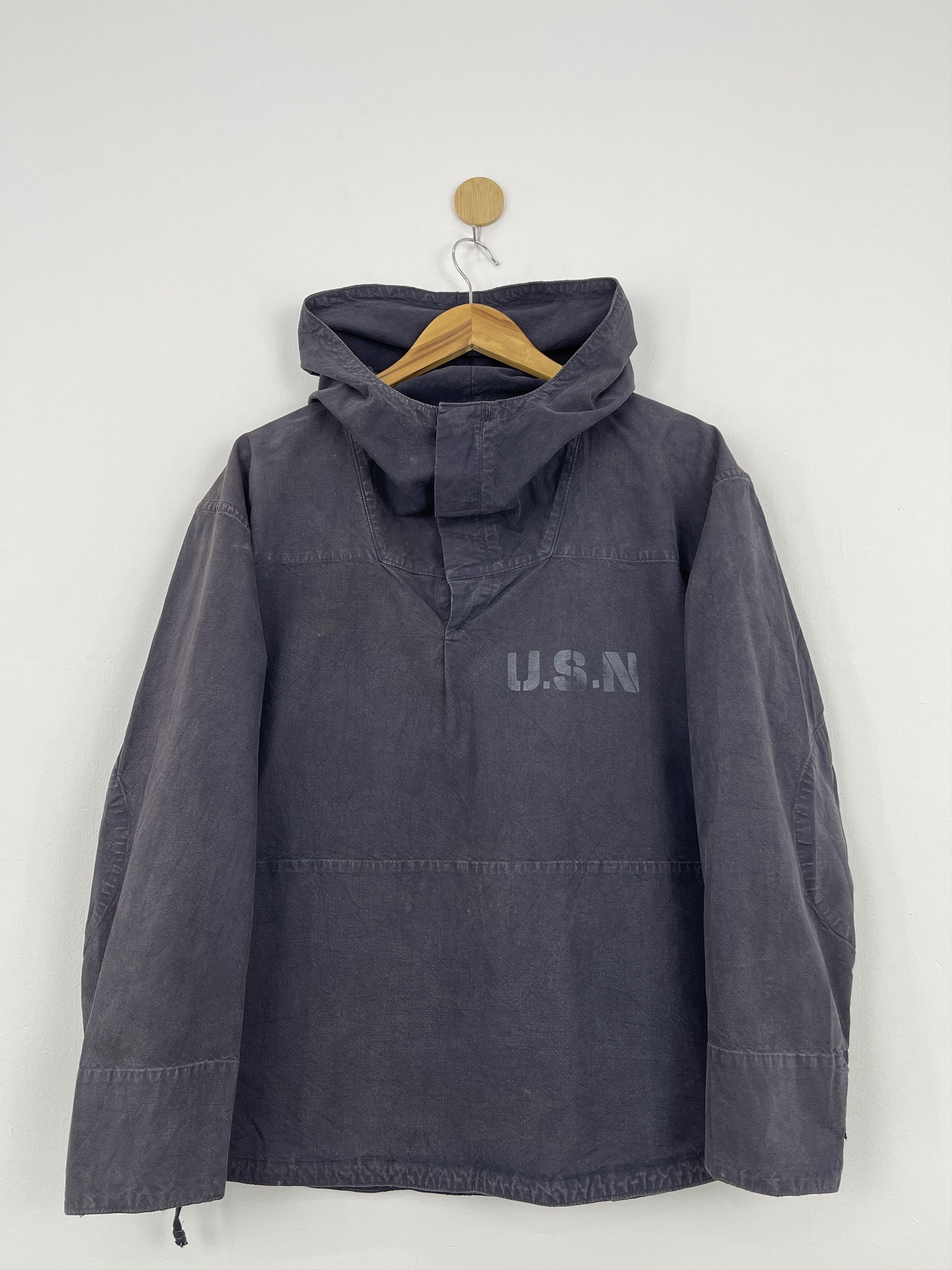 image of Military x USN Vintage Collectible 1940S Usn Ww2 Deck Wet Jacket in Navy Blue, Men's (Size Medium)