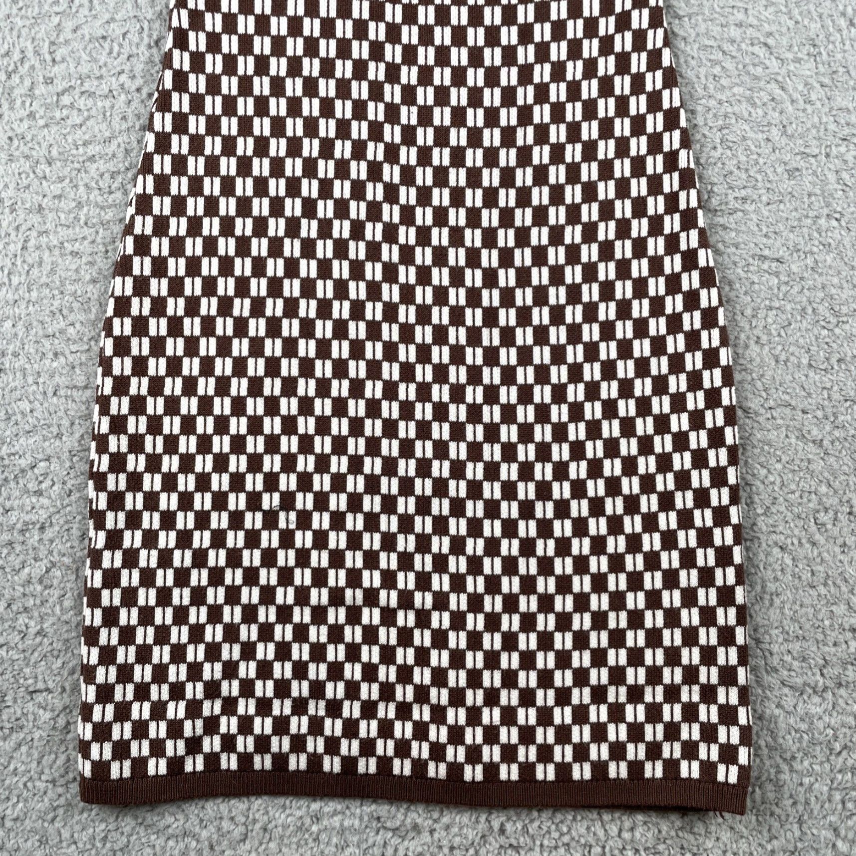 Abercrombie & Fitch VINTAGE Abercrombie & Fitch XXSP Knit Bodycon Checkered Dress Ultra Soft EUC Dress P2XS Midi White Short Sleeve Crew Neck Petites Womens Size XXS / US 00 / IT 34 - 6 Thumbnail