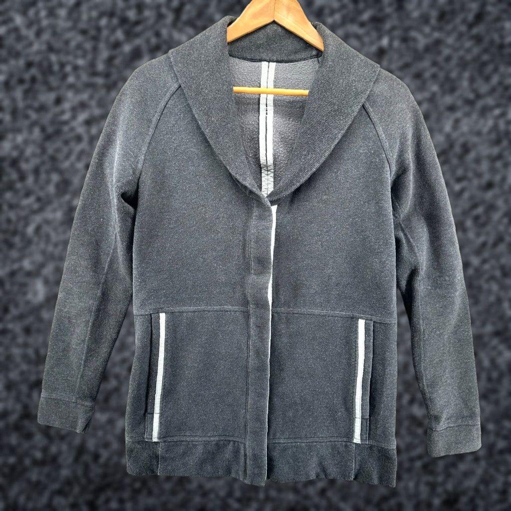 Lululemon Lululemon Yin To My Yang Jacket Cardigan Women’s 6 Black Heathered Soot Sweater Regular Size Women Size M / US 6-8 / IT 42-44 - 1 Thumbnail