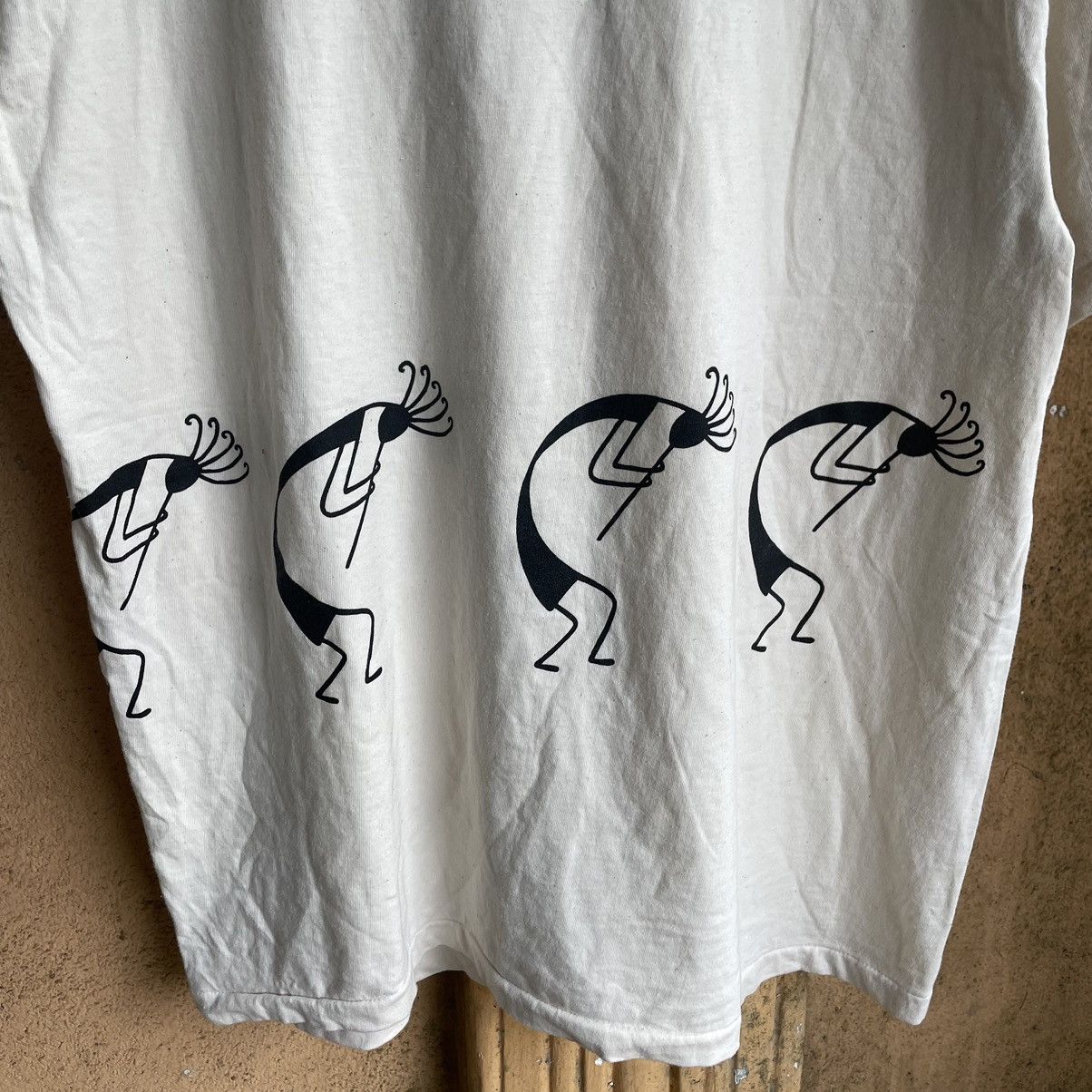 Hanes × Vintage 🔥🔥Vintage 90s Retro Art Native Design Promo Tee By Hanes Size US XL / EU 56 / 4 - 5 Thumbnail