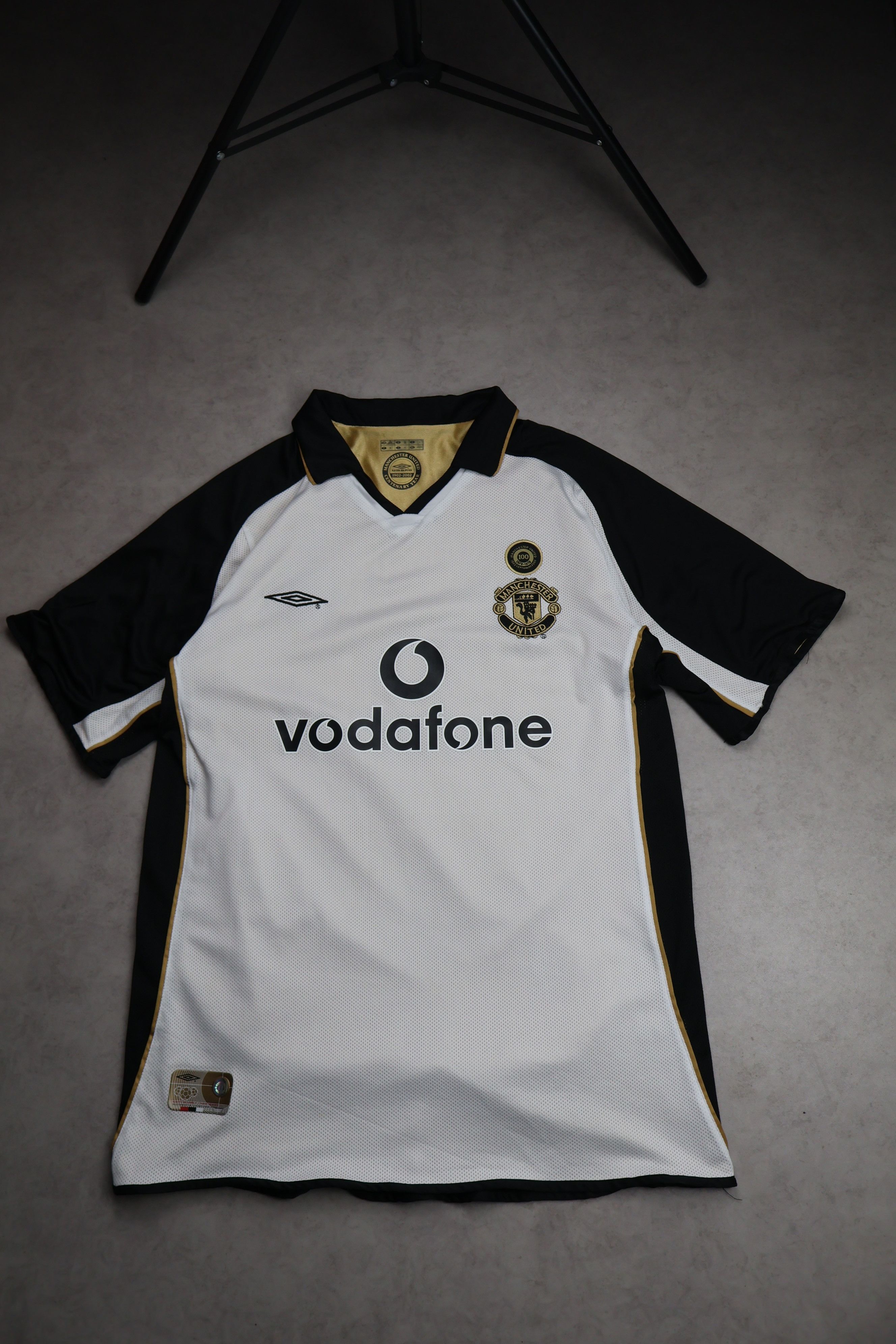 Manchester United 2001/02 Umbro Reversible Vintage Football