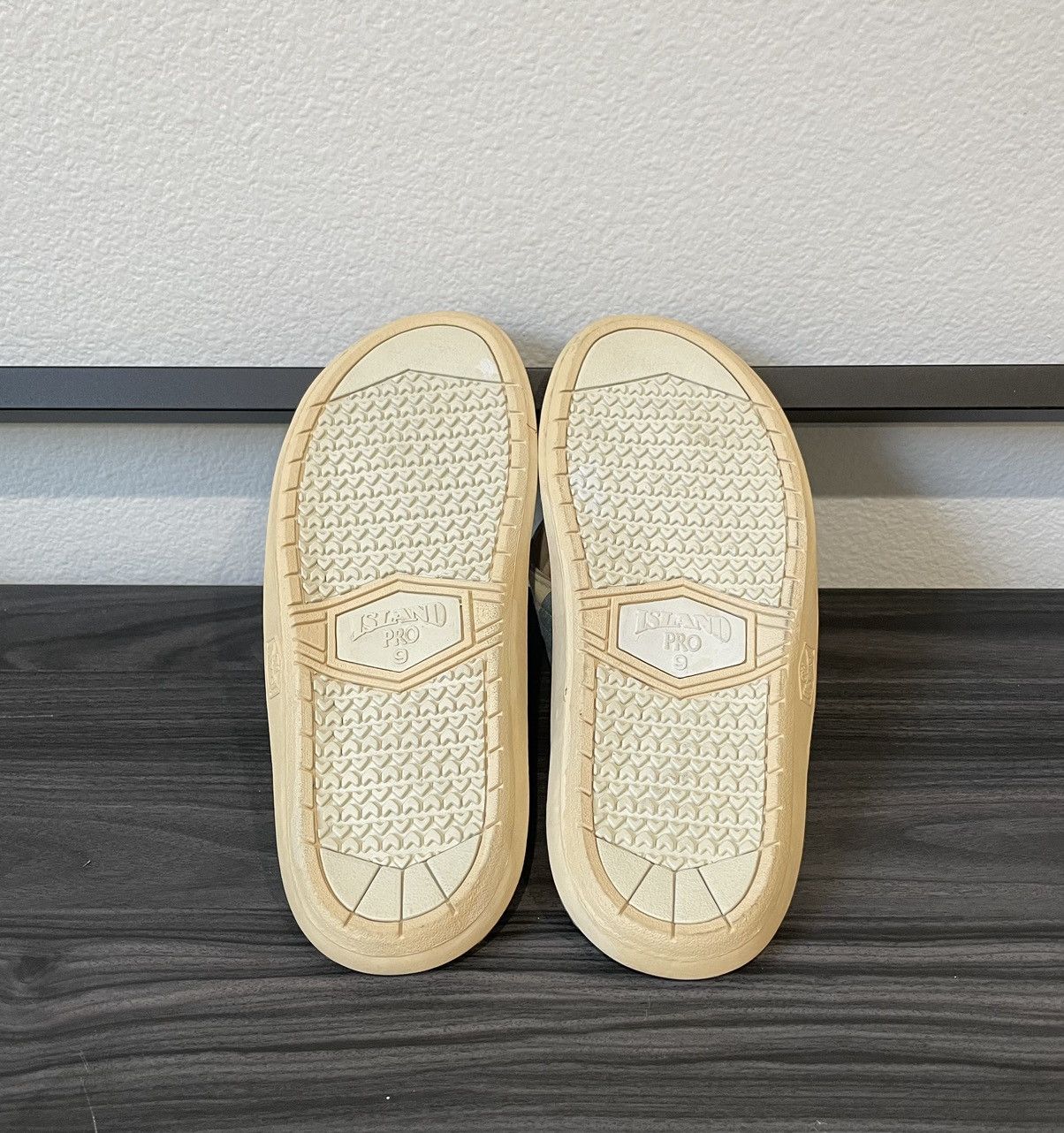 Other Limited Edition Island Slipper Patchwork Sandal Flip Flops Size US 9 / EU 42 - 5 Thumbnail